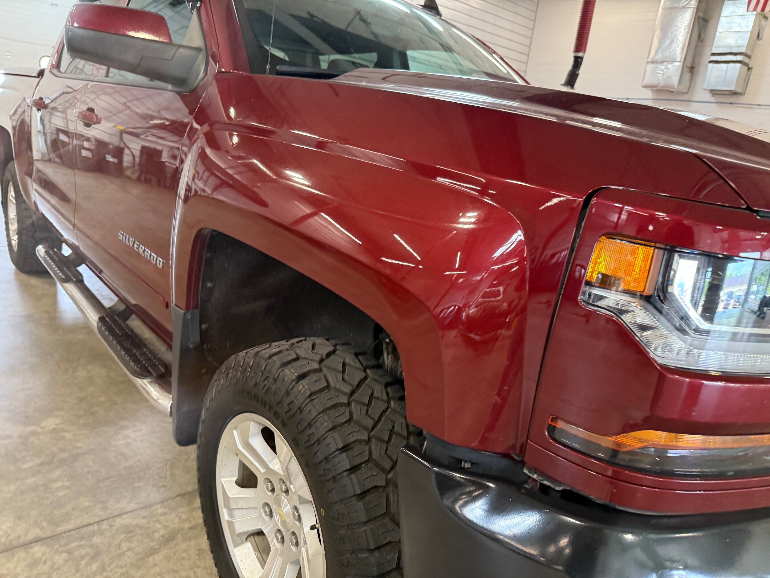 2017 Chevrolet Silverado 1500 Z71 LT photo 3