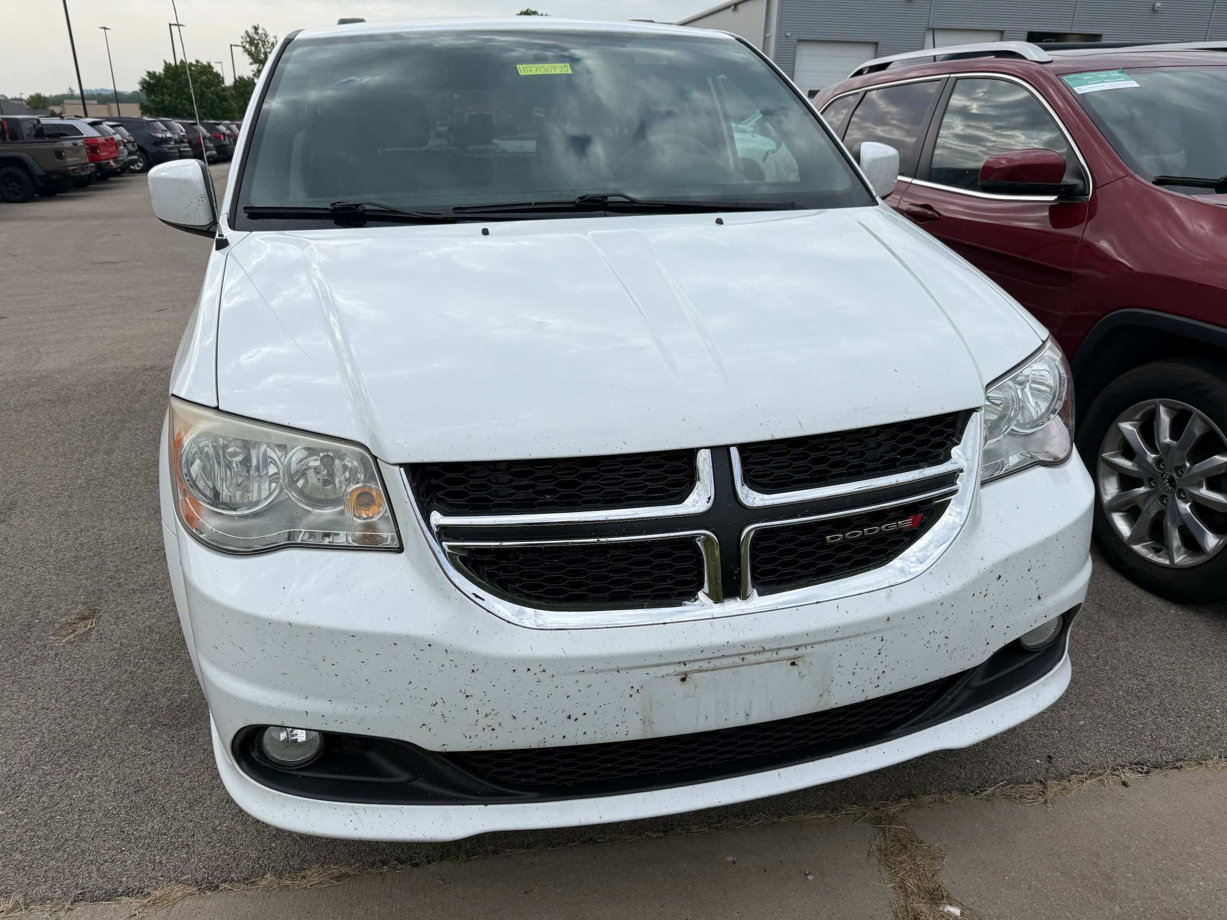 Used 2017 Dodge Grand Caravan SXT with VIN 2C4RDGCG8HR706972 for sale in Galena, IL