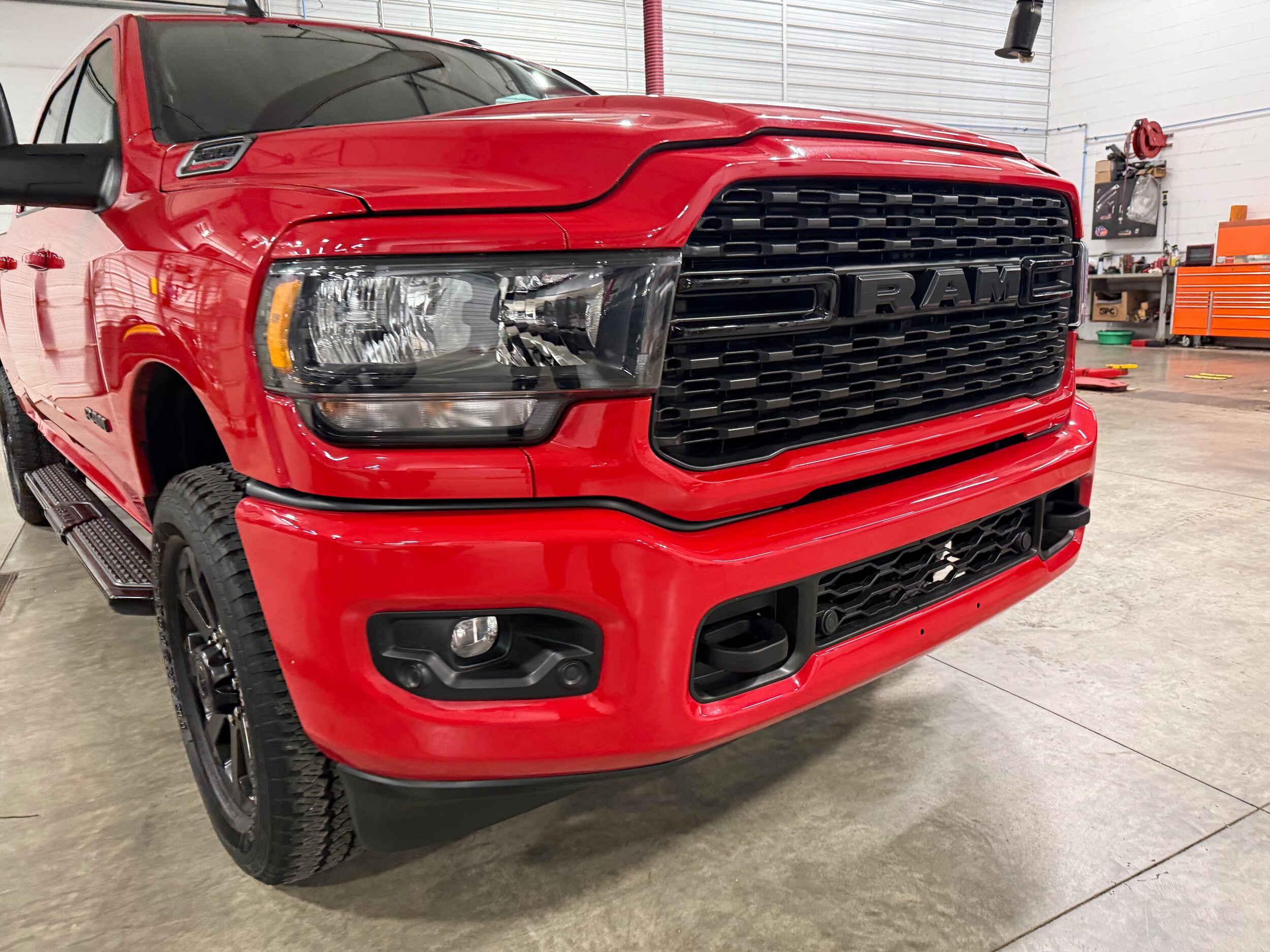 2024 Ram 2500 Big Horn photo 2