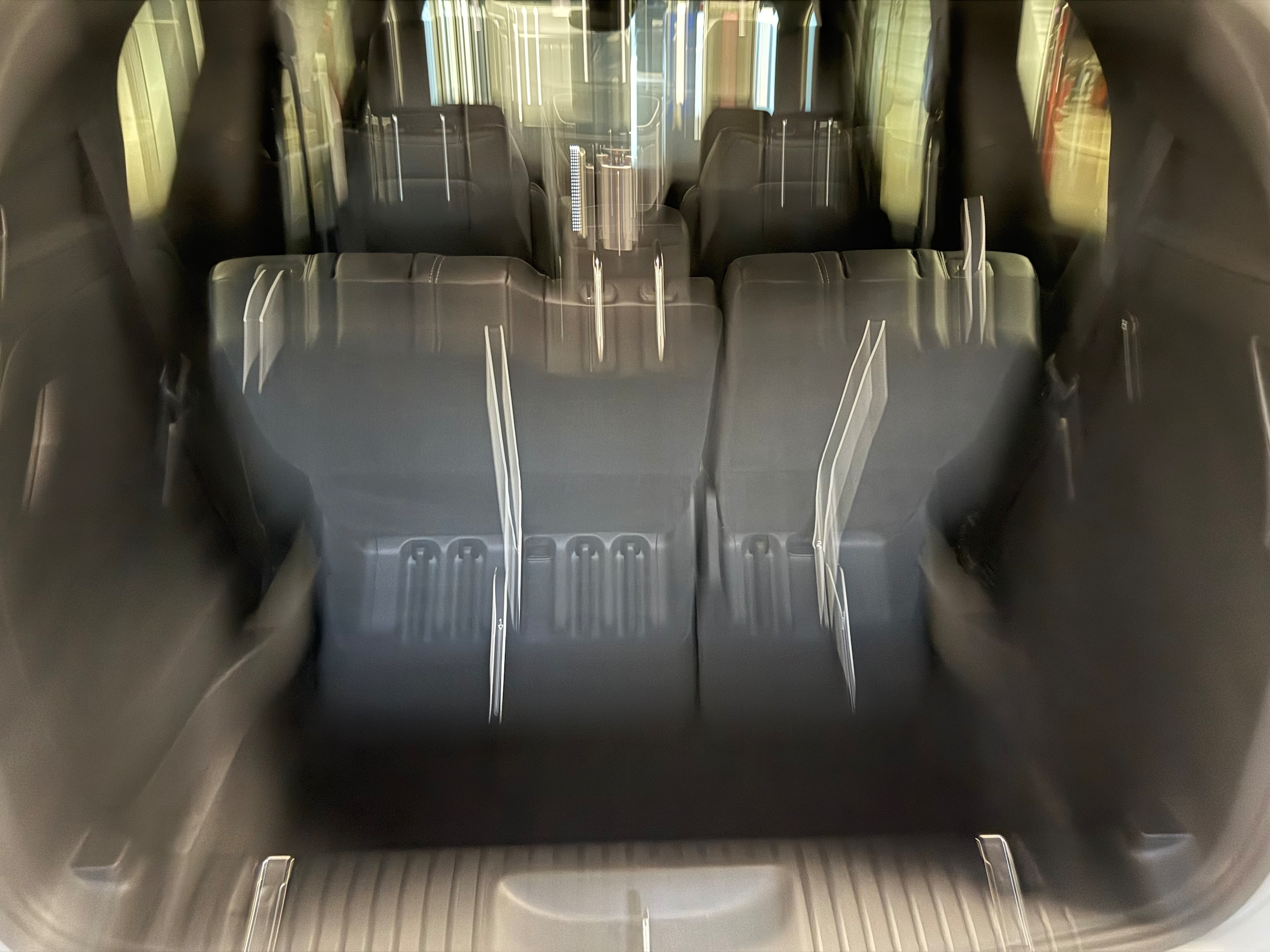 2026 Chrysler Pacifica Select - Photo 15