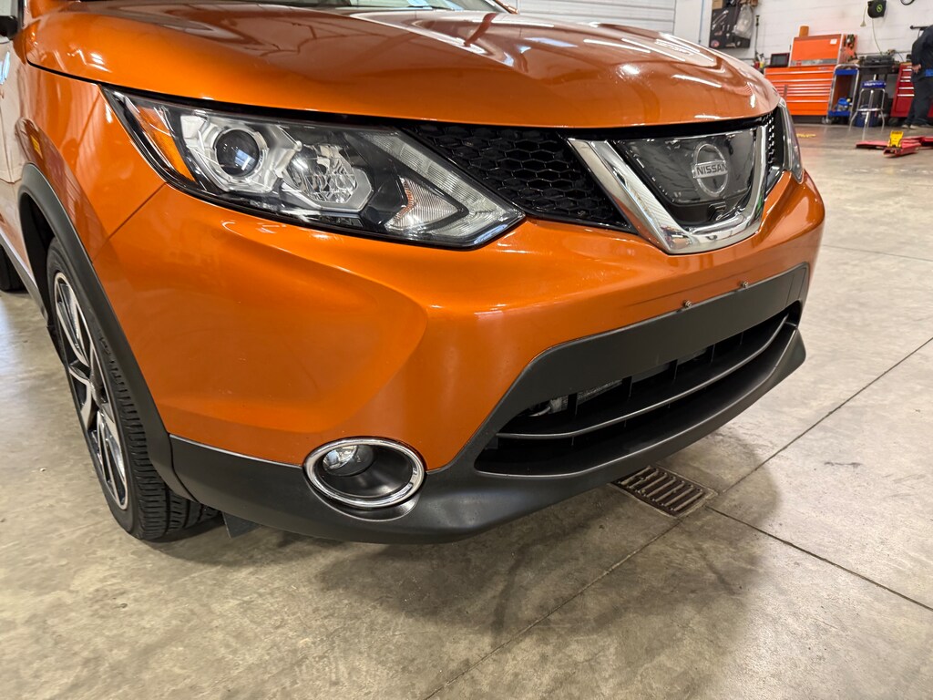 Used 2017 Nissan Rogue Sport SL FWD SUV