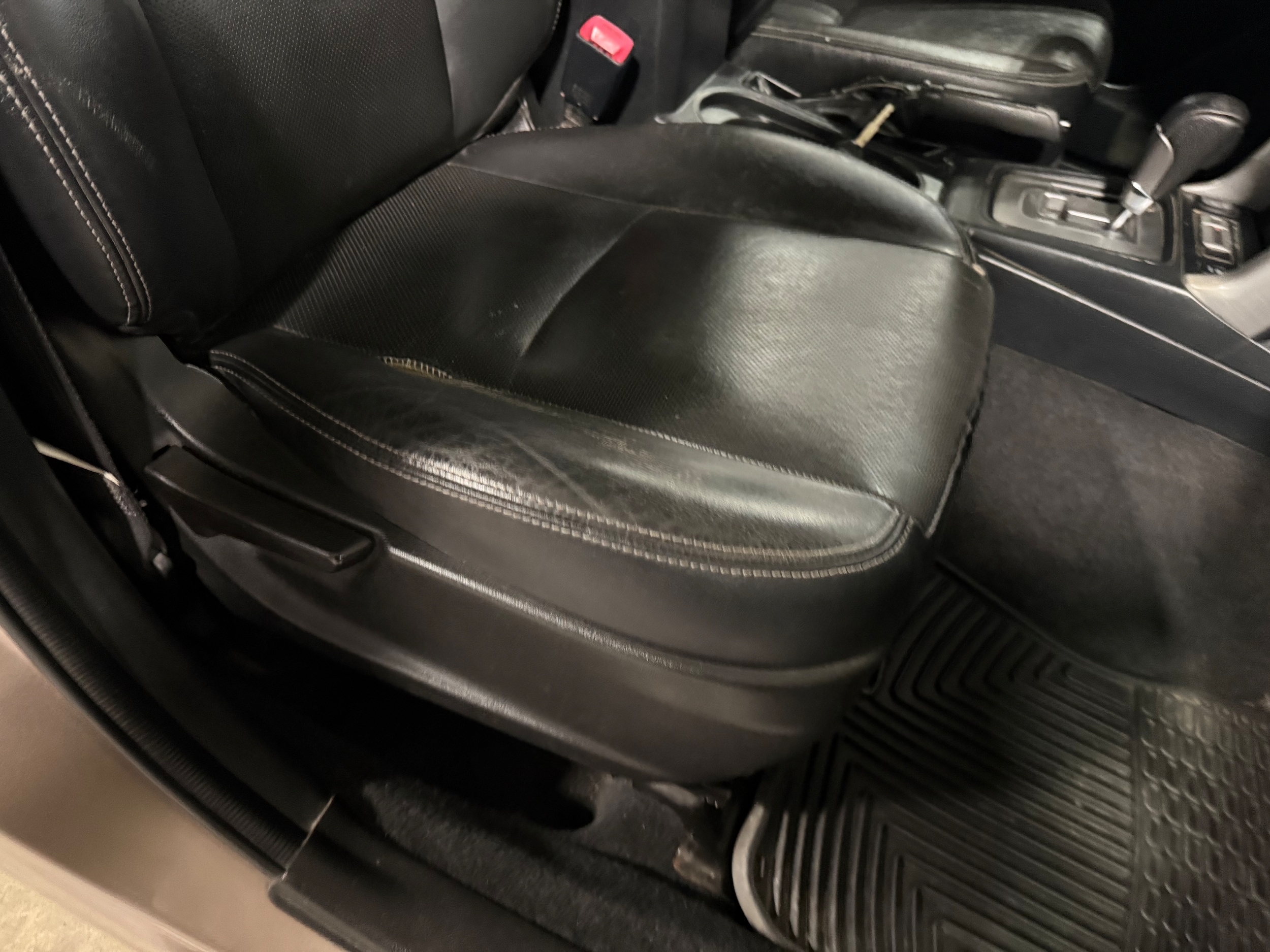 2016 Subaru Forester i Limited - Photo 8