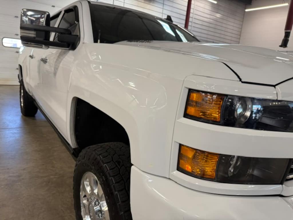 Used 2019 Chevrolet Silverado 2500HD LTZ Crew Cab 4x4 PICKUP