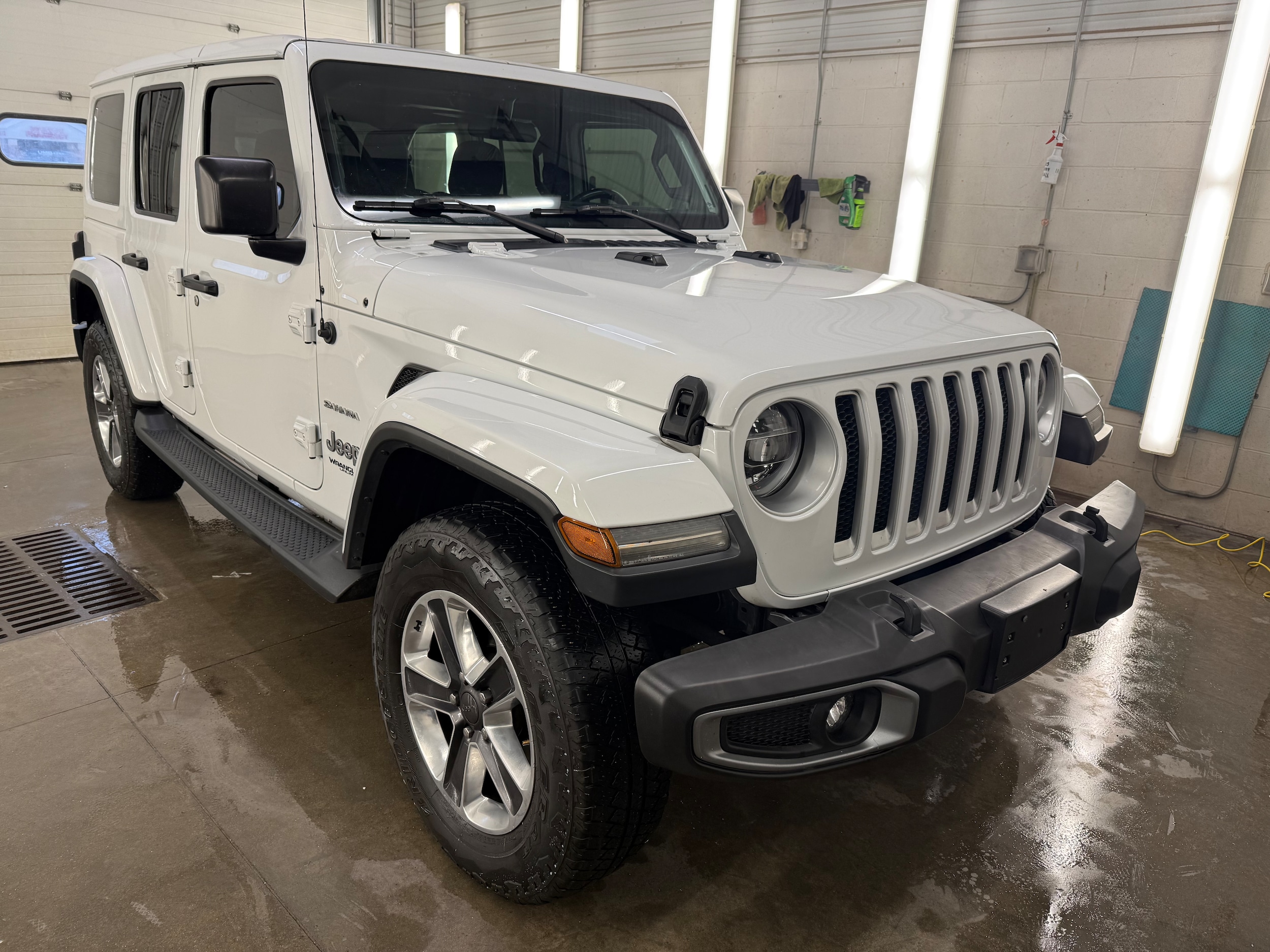 2018 Jeep All-New Wrangler Unlimited Sahara's photo