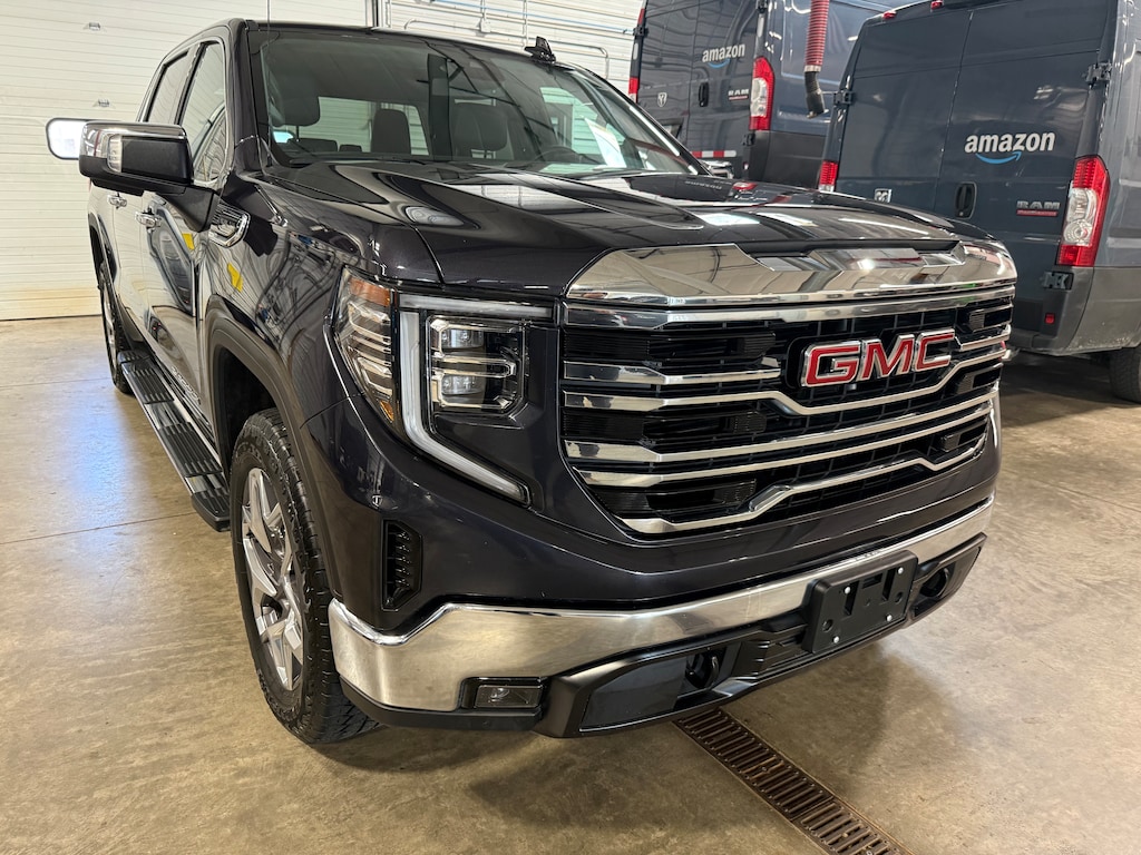 Used 2023 GMC Sierra 1500 SLT Crew Cab 4x4 PICKUP