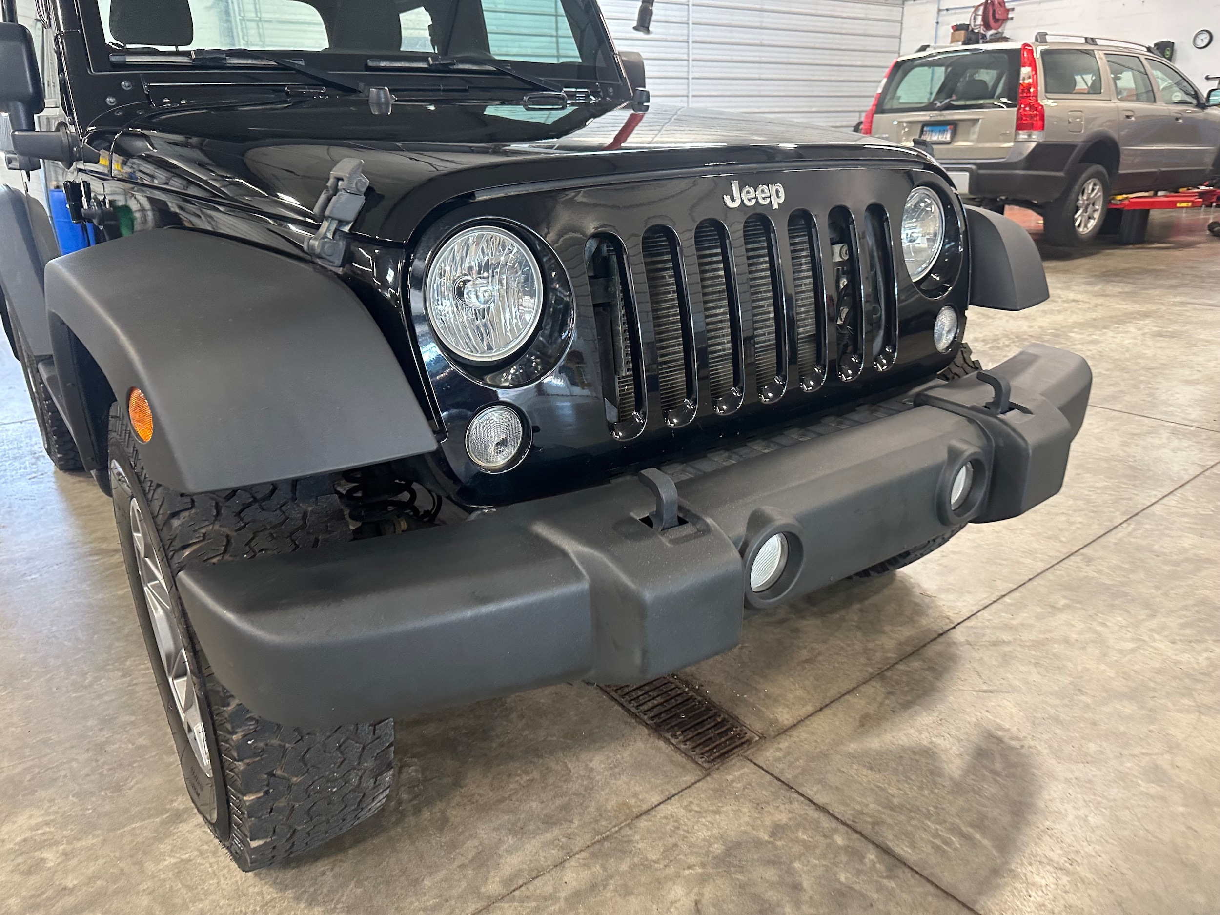 Used 2018 Jeep Wrangler JK Sport with VIN 1C4AJWAG7JL855715 for sale in Galena, IL