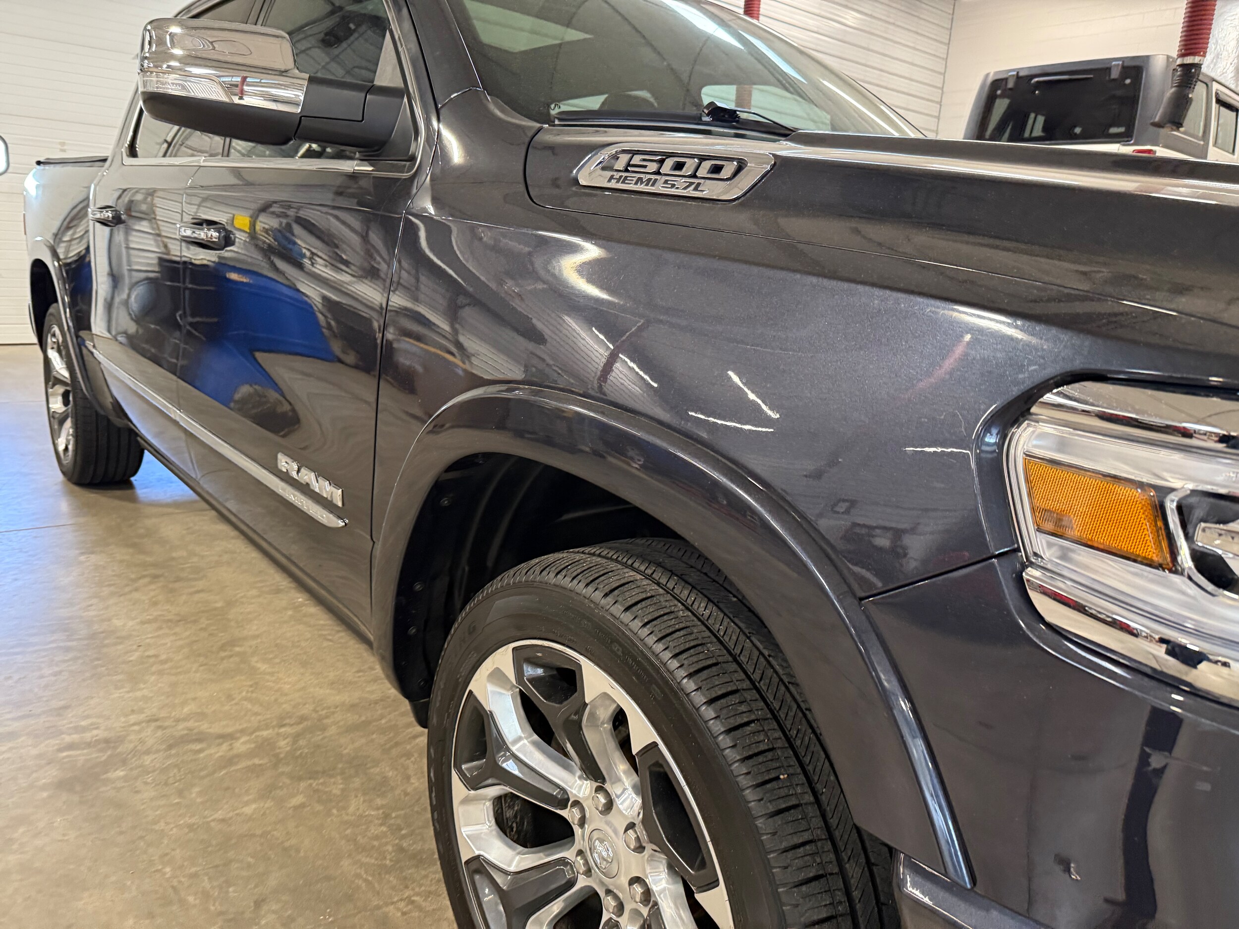 2020 Ram 1500 Limited photo 3