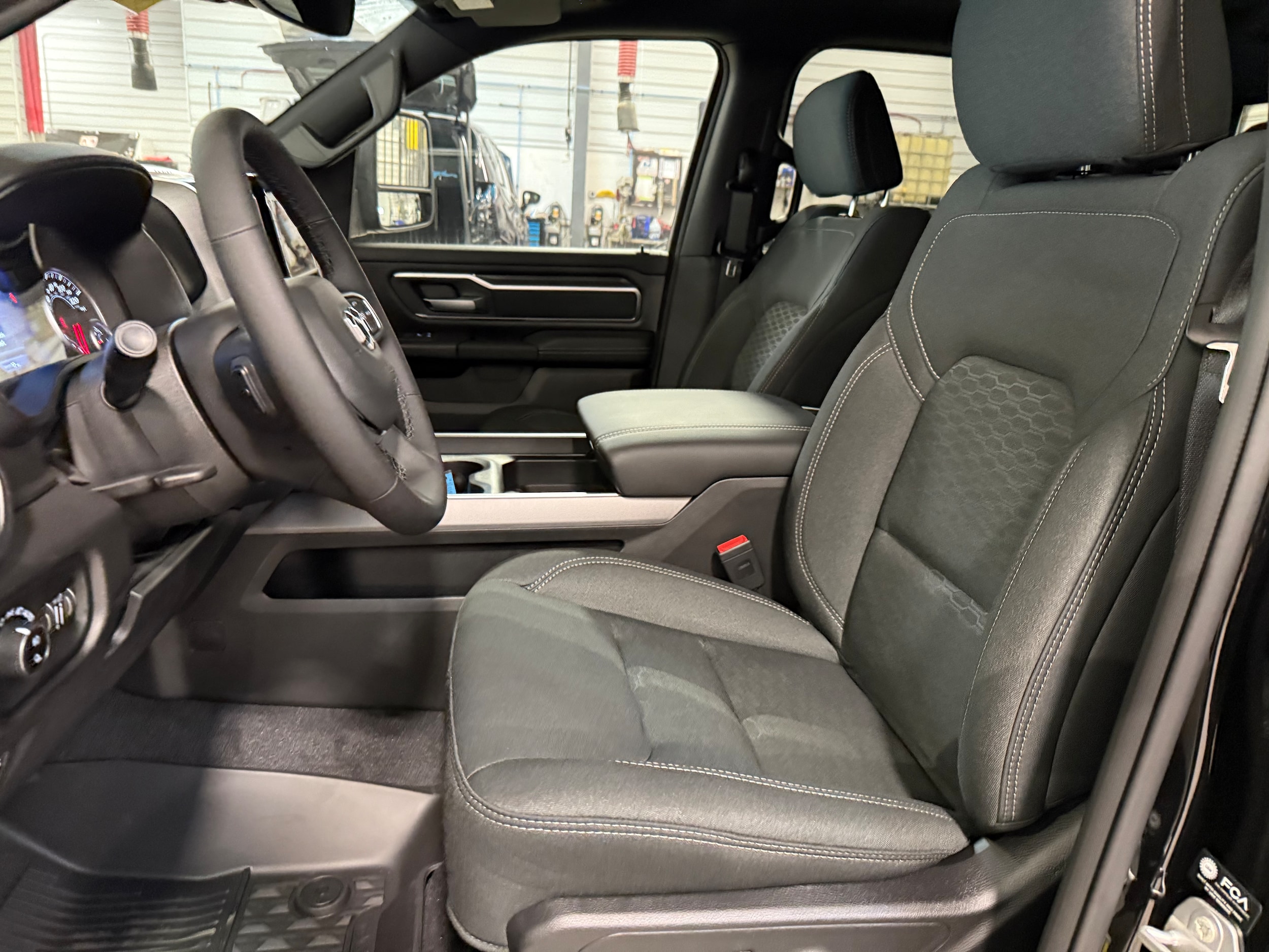 2025 RAM 1500 Big Horn/Lone Star - Photo 21