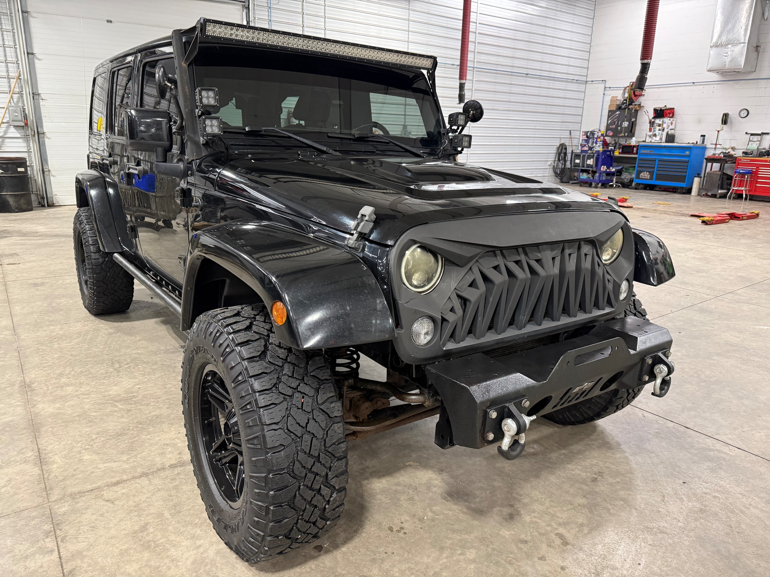 2015 Jeep Wrangler Unlimited Altitude's photo