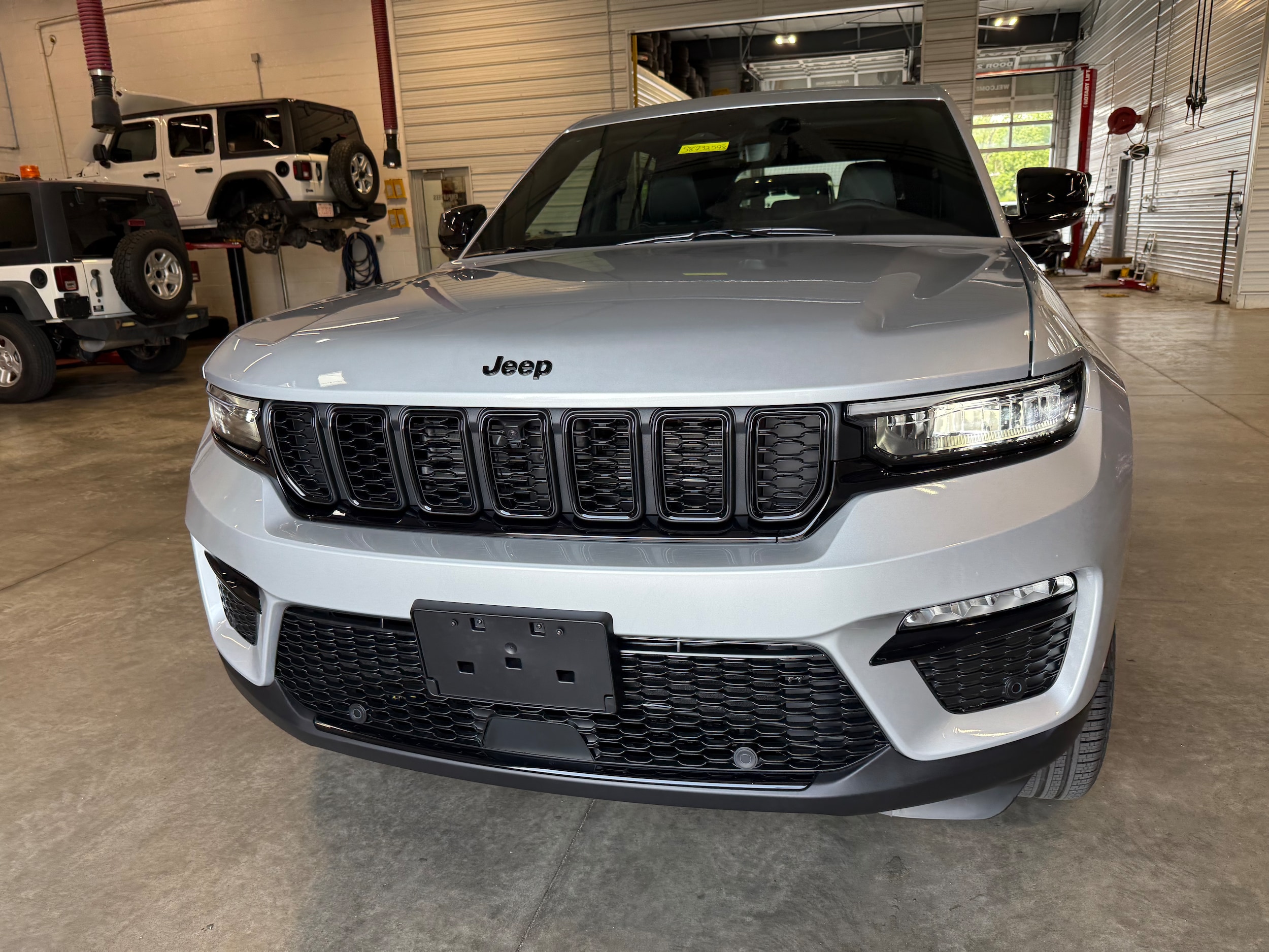 2025 Jeep Grand Cherokee Limited - Photo 27