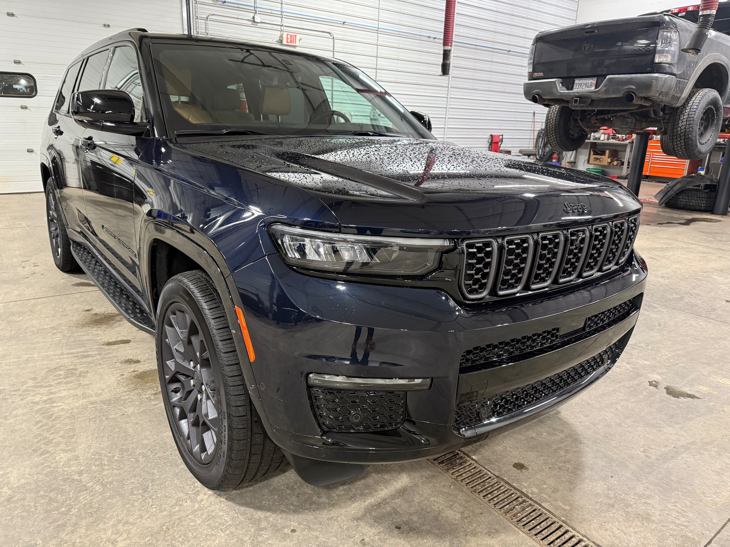 2024 Jeep Grand Cherokee L Summit's photo