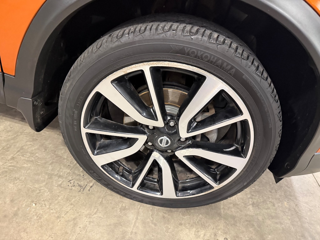 Used 2017 Nissan Rogue Sport SL FWD SUV