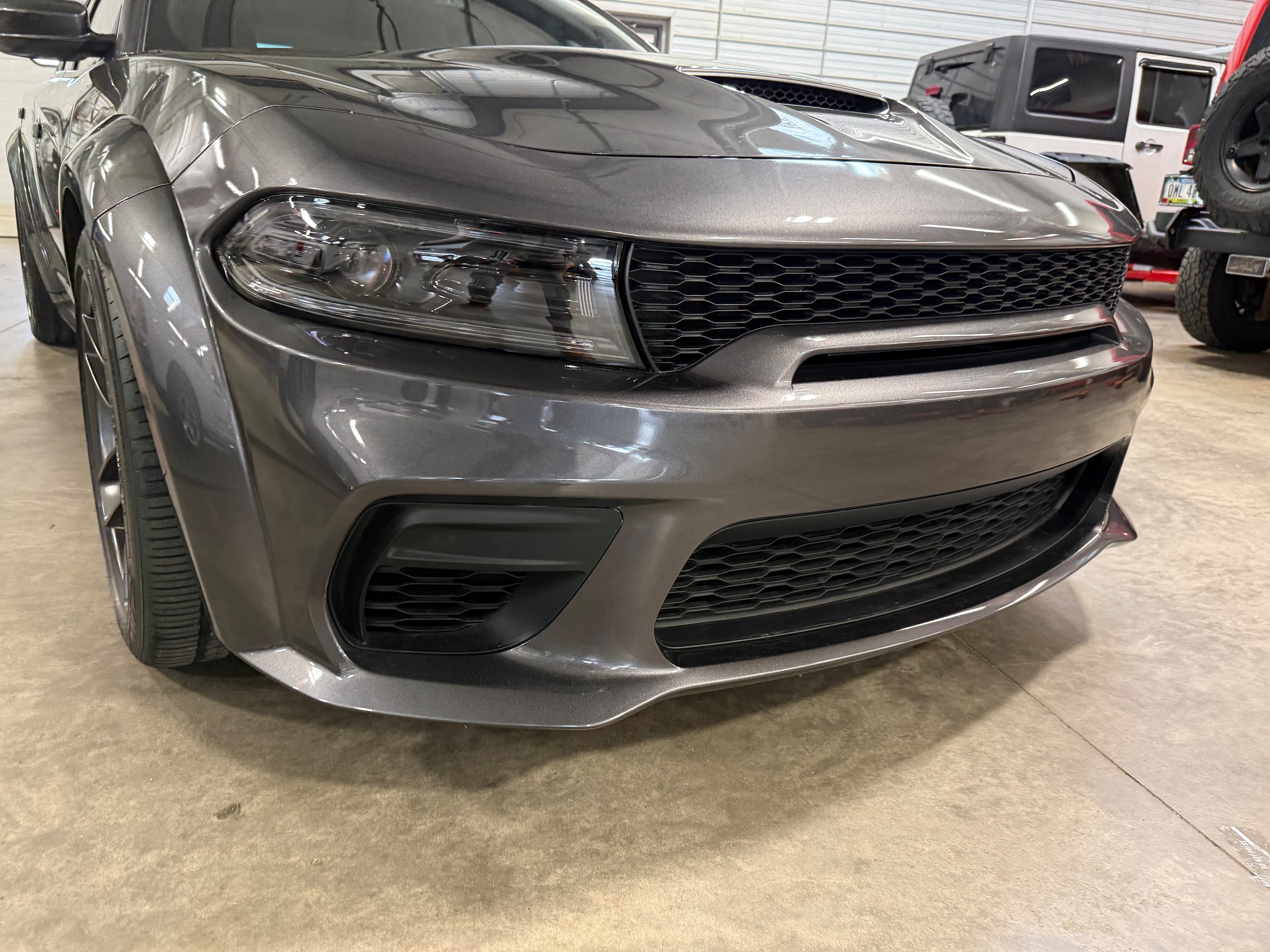 2C3CDXGJ8NH220910