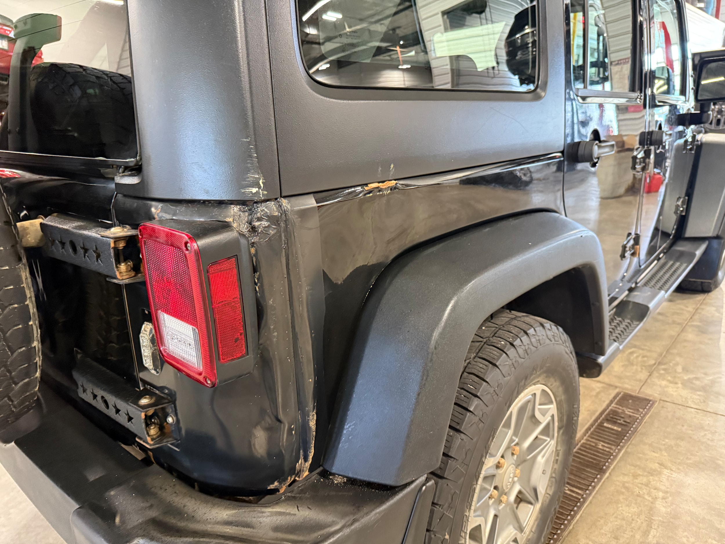 2016 Jeep Wrangler Unlimited Sport - Photo 25