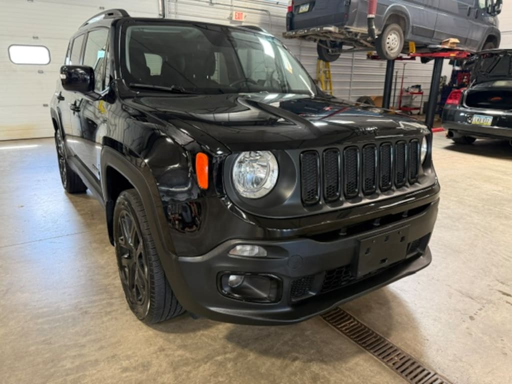 Certified 2017 Jeep Renegade Altitude 4x4 SUV