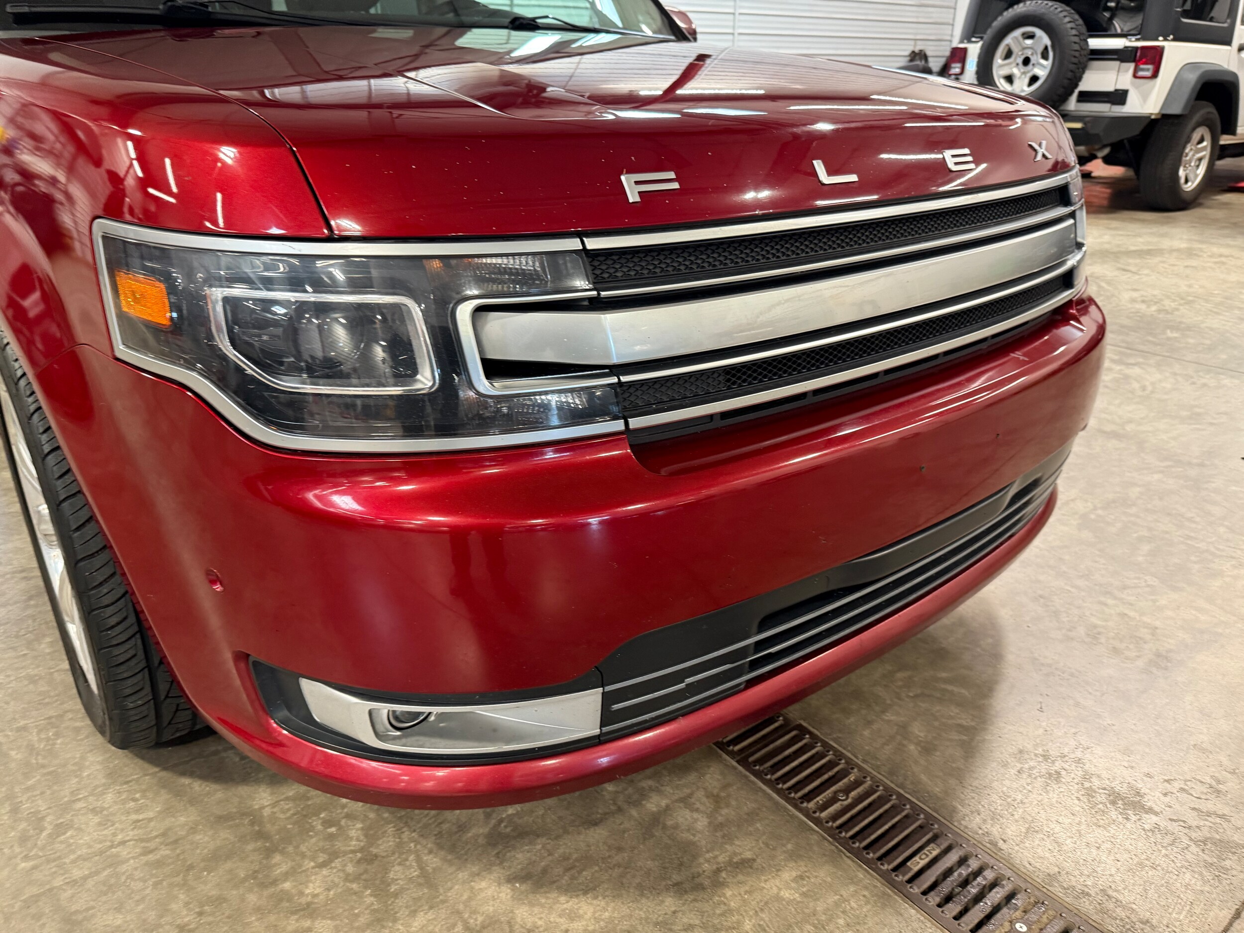 2016 Ford Flex Limited photo 2