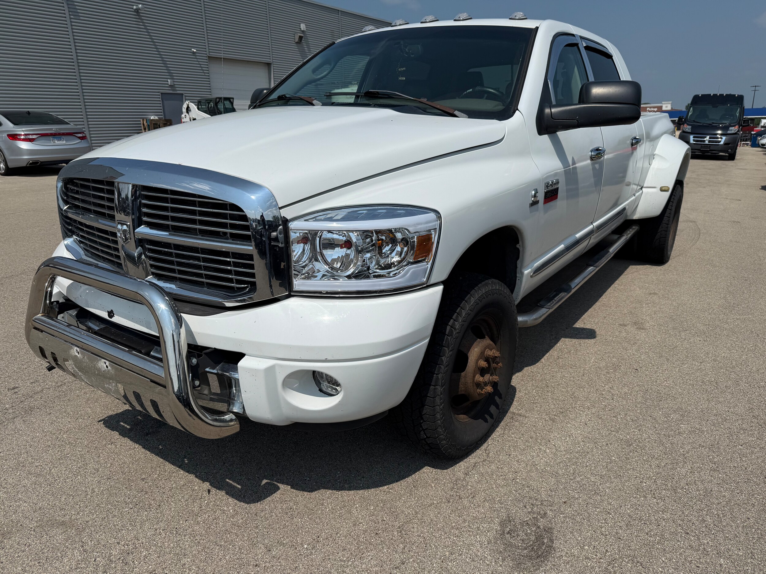 2007 Dodge Ram 3500 Laramie photo 3