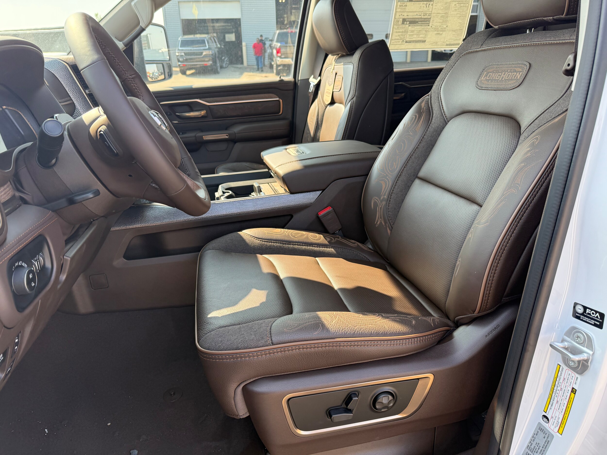 2025 Ram 1500 Limited Longhorn photo 4