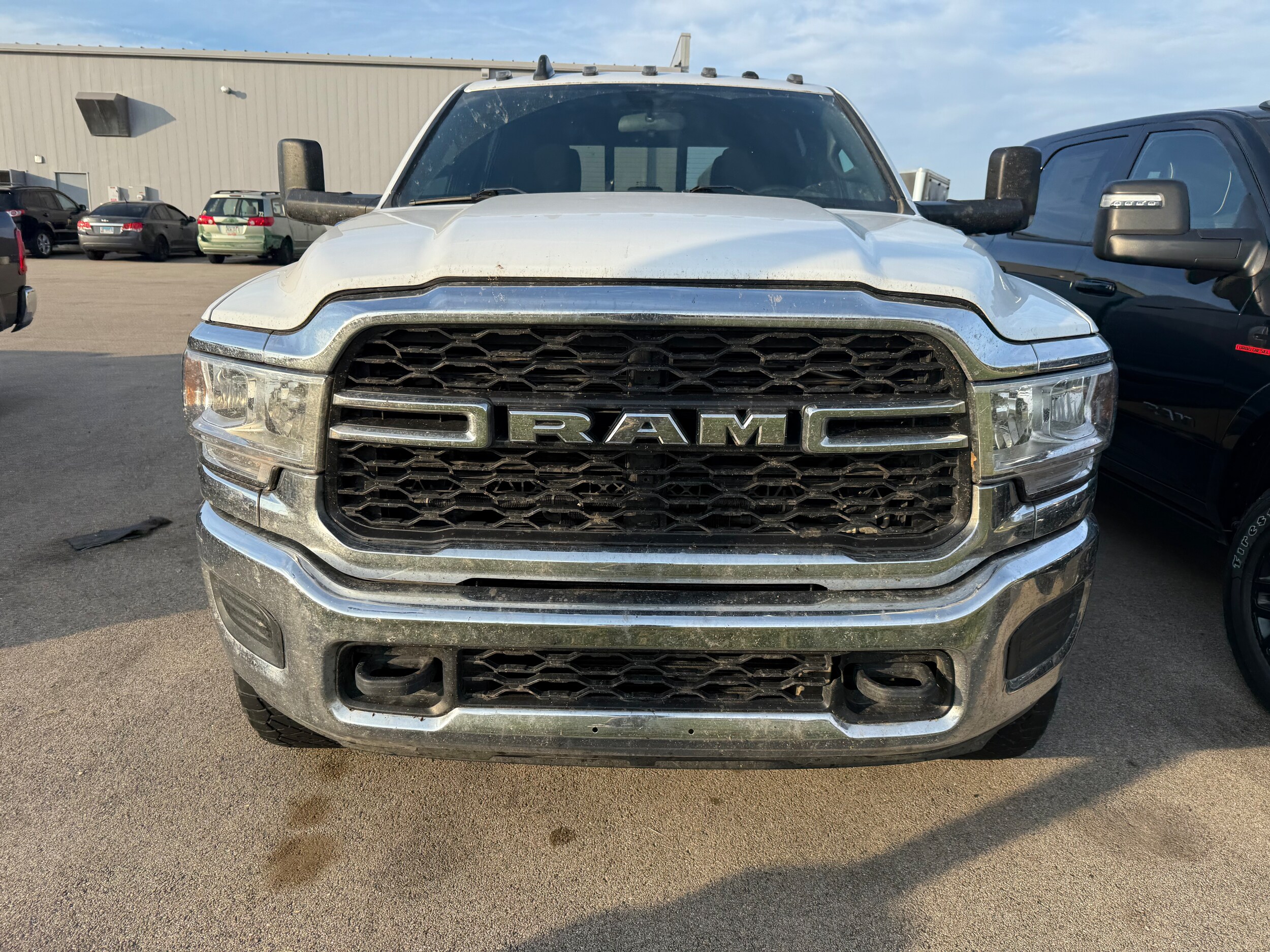 2021 Ram 2500 Tradesman photo 2