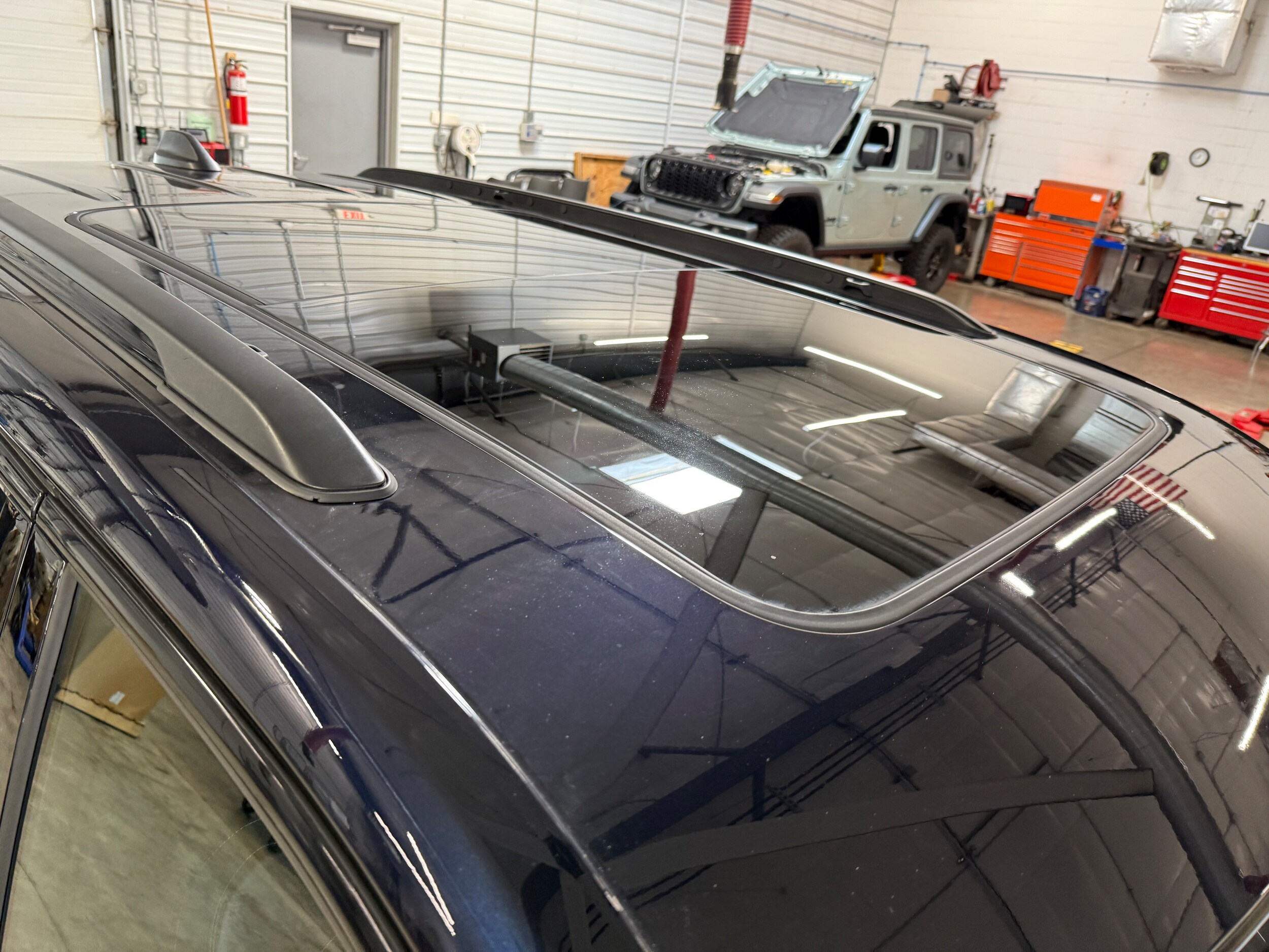 2024 Jeep Grand Cherokee Limited photo 3