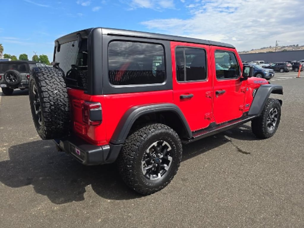 Used 2024 Jeep Wrangler Unlimited 4xe Rubicon 4x4 SUV