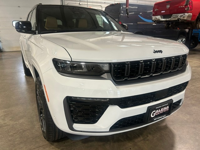 2027 Jeep Grand Cherokee L