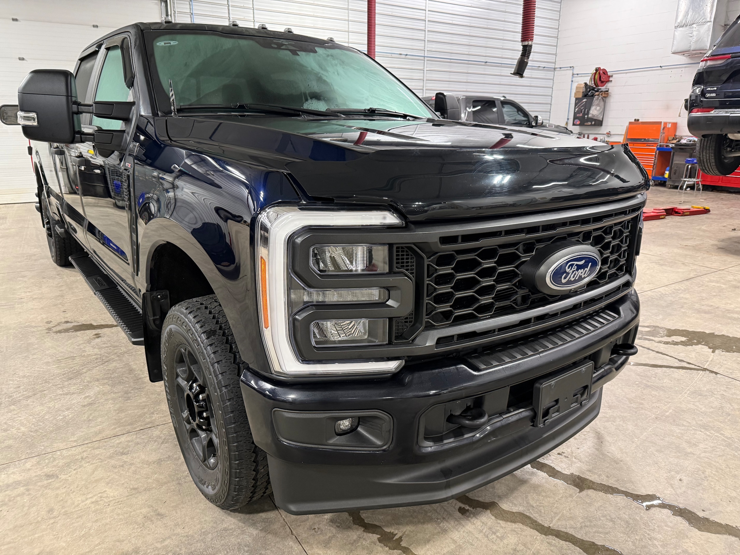 2023 Ford F-250 Super Duty XL's photo