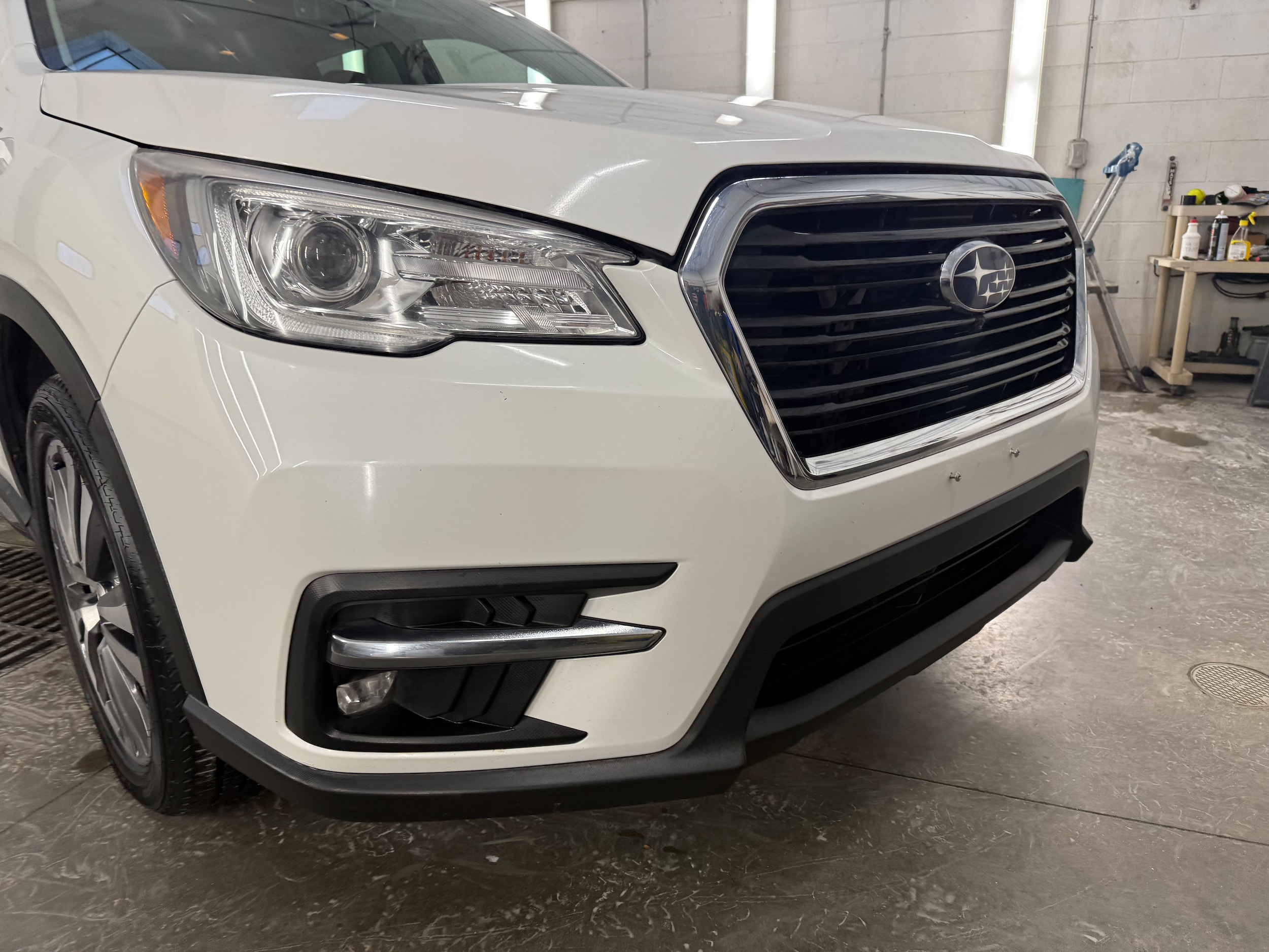 Used 2019 Subaru Ascent Touring with VIN 4S4WMARDXK3405029 for sale in Galena, IL