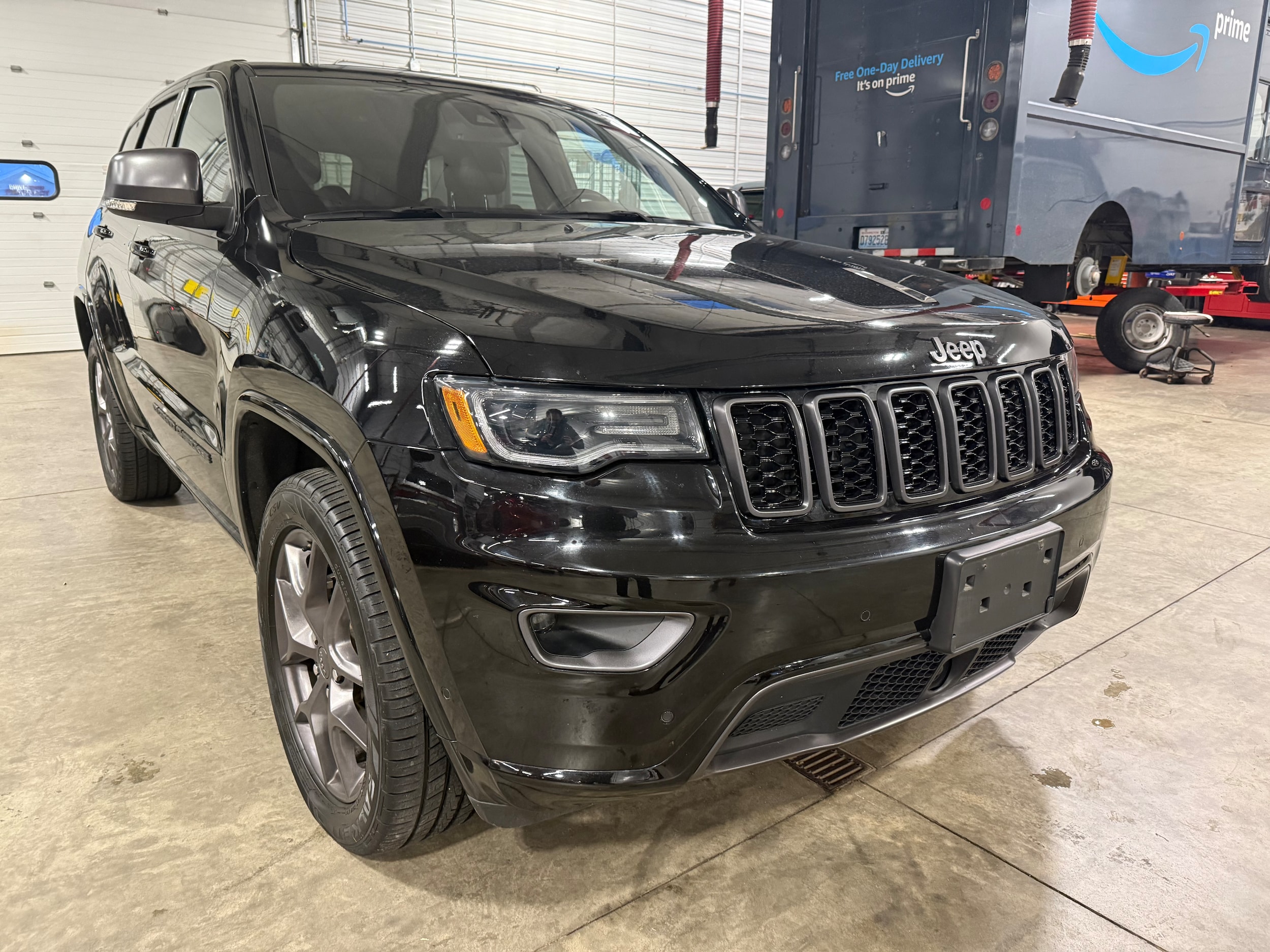 2021 Jeep Grand Cherokee 80th Edition's photo