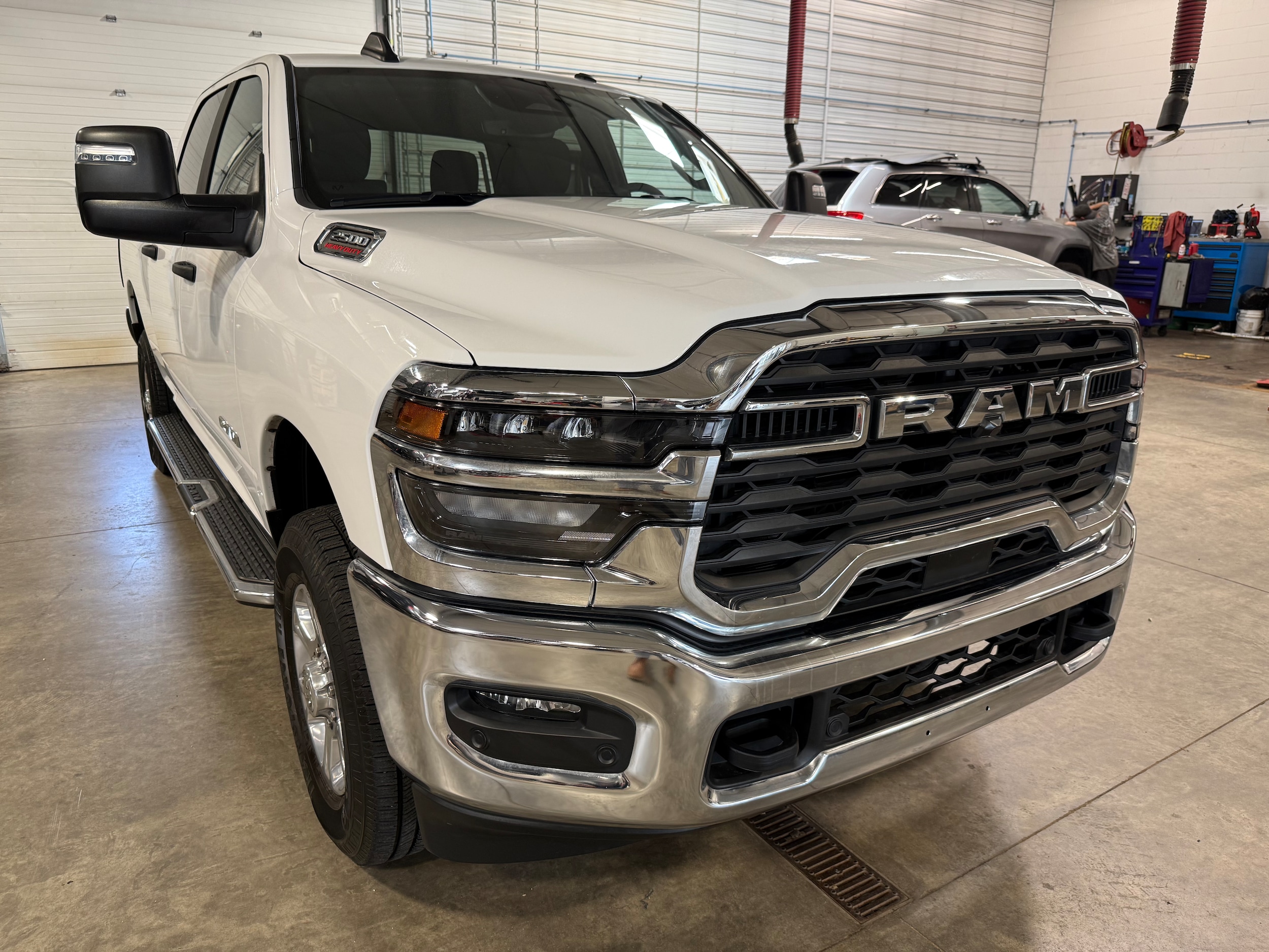 2025 RAM 2500 Big Horn Crew Cab 4WD
