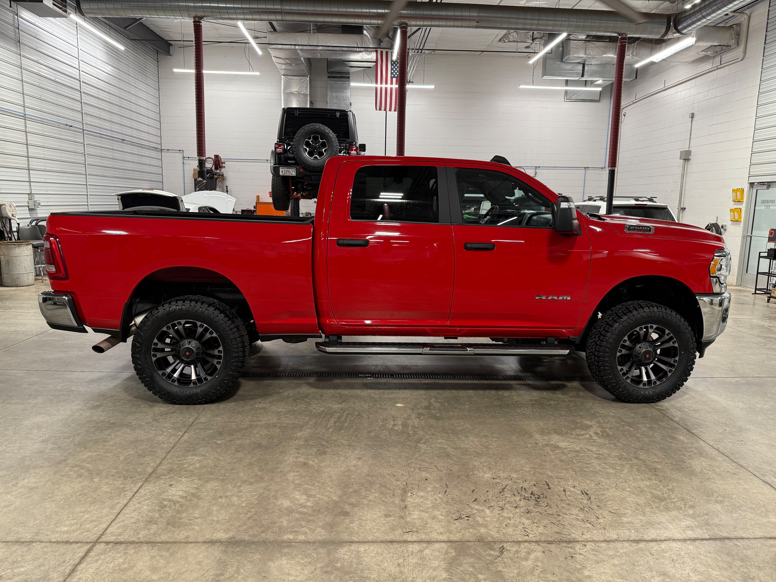 2024 Ram 2500 Big Horn photo 2