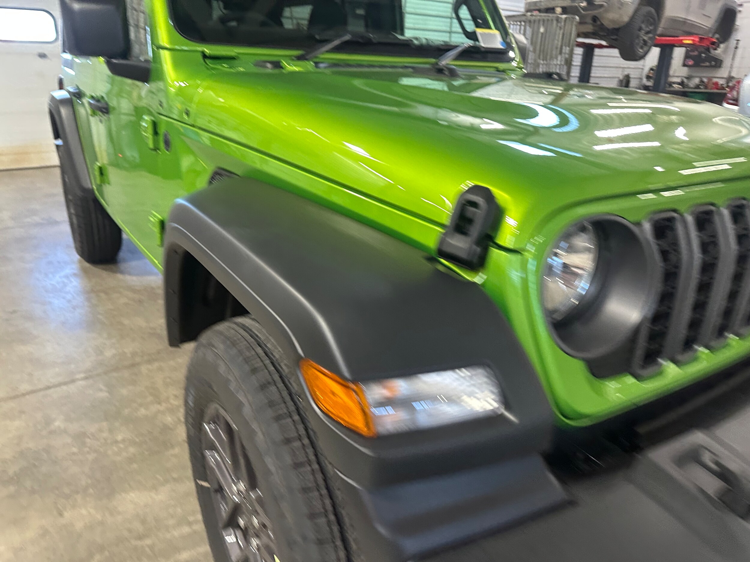 2026 Jeep Wrangler Sport RHD photo 3