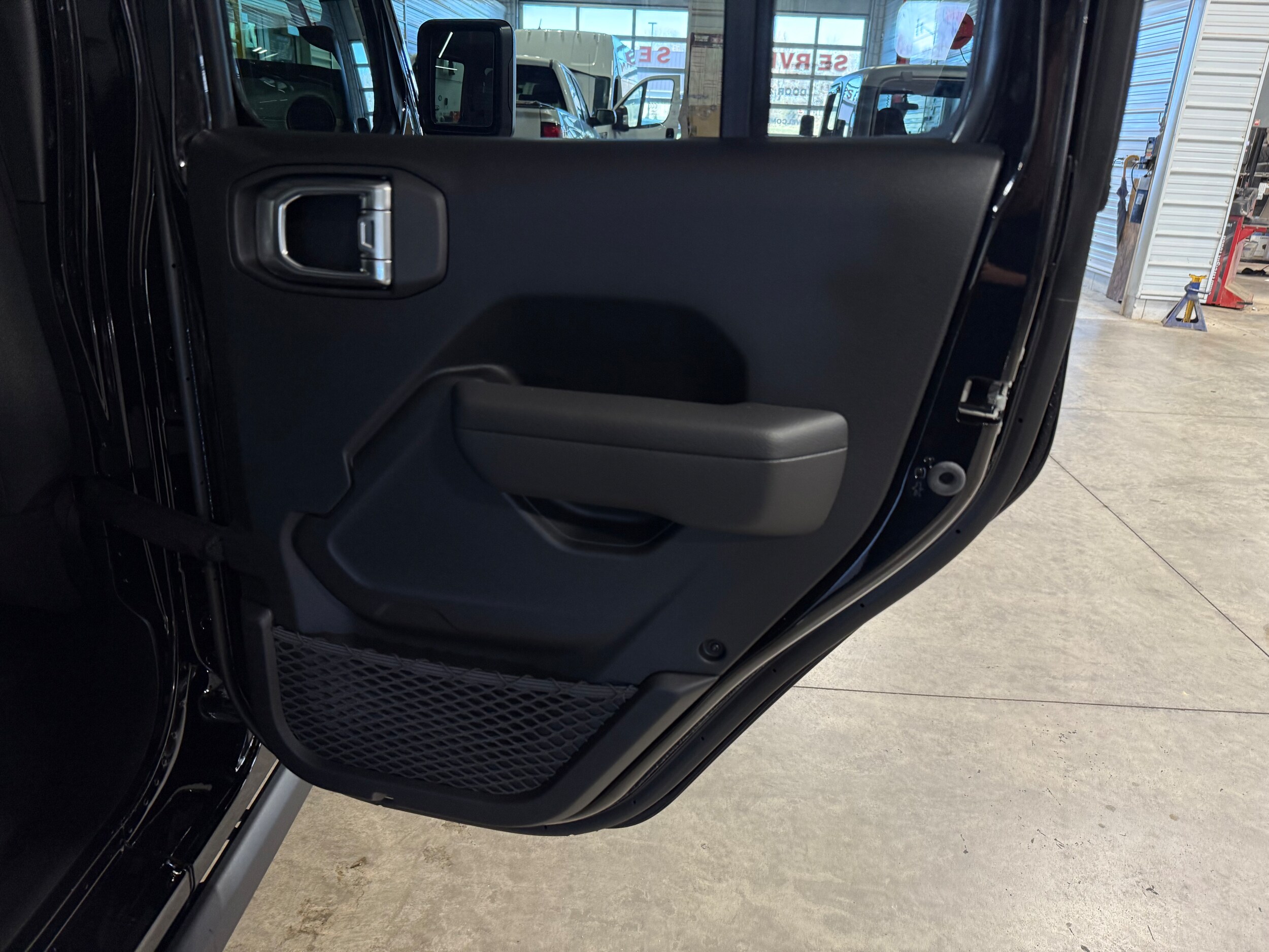 2026 Jeep Gladiator Willys - Photo 13