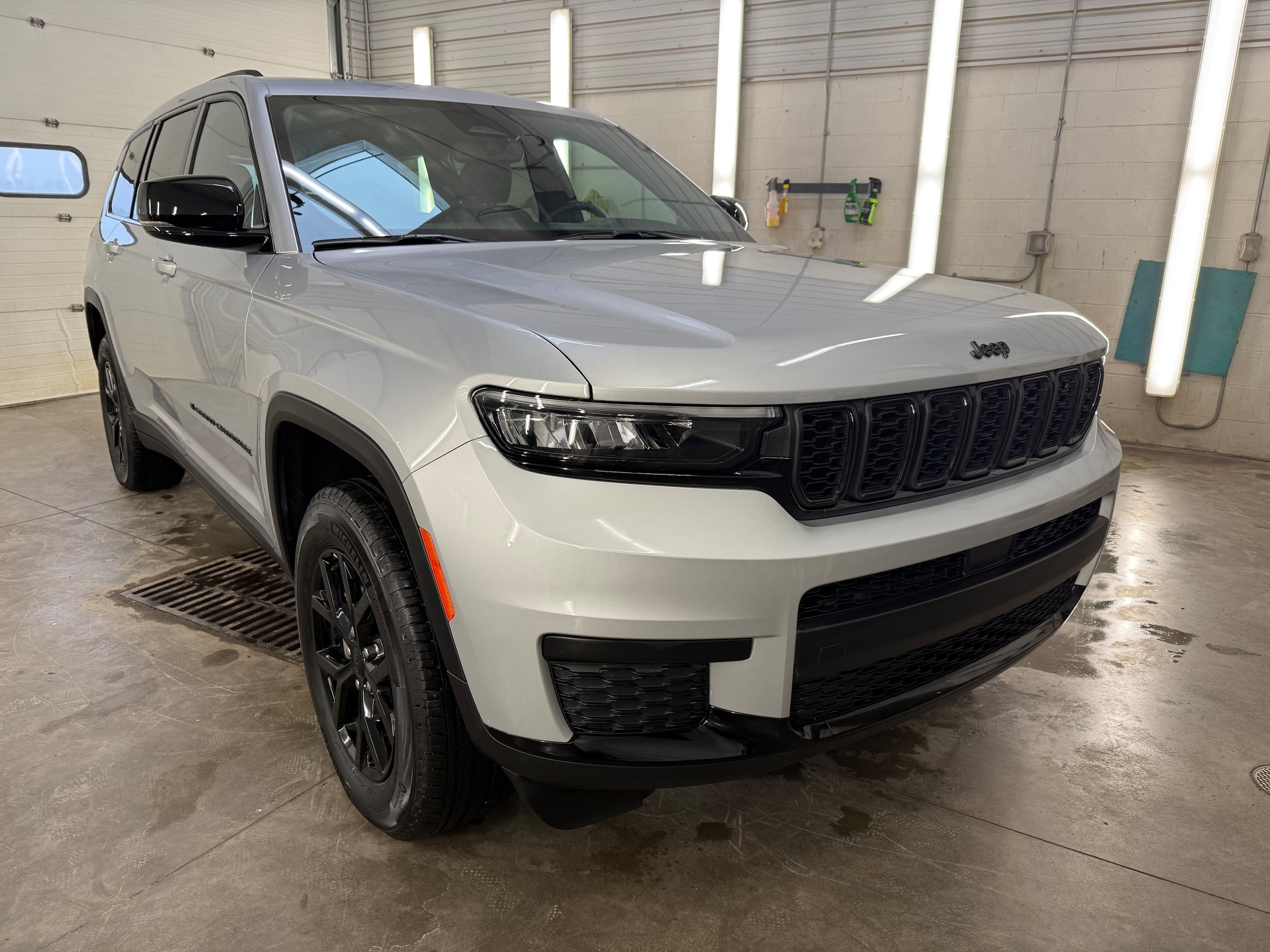 2024 Jeep Grand Cherokee L Altitude's photo