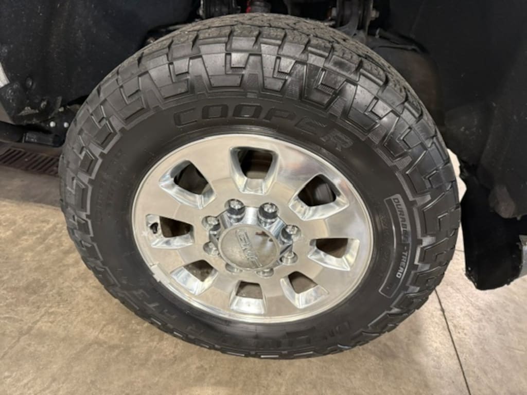 Used 2019 Chevrolet Silverado 2500HD LTZ Crew Cab 4x4 PICKUP