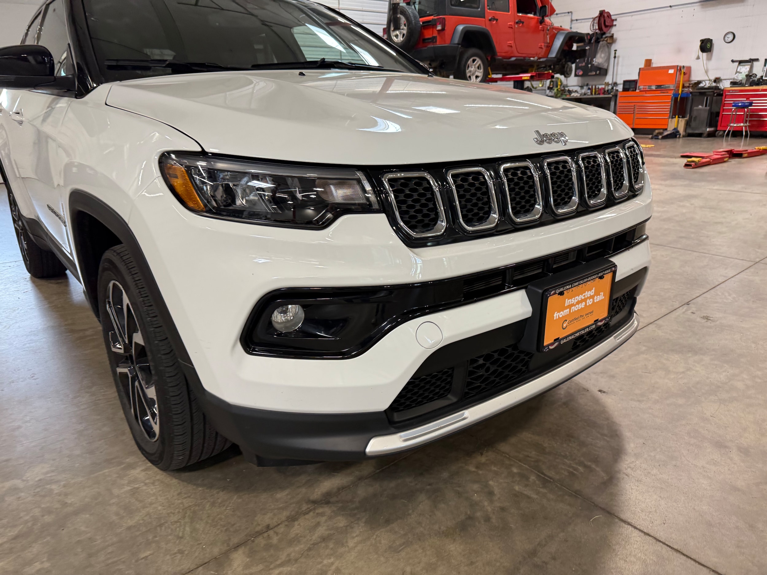 Certified 2024 Jeep Compass Limited with VIN 3C4NJDCN2RT594513 for sale in Galena, IL