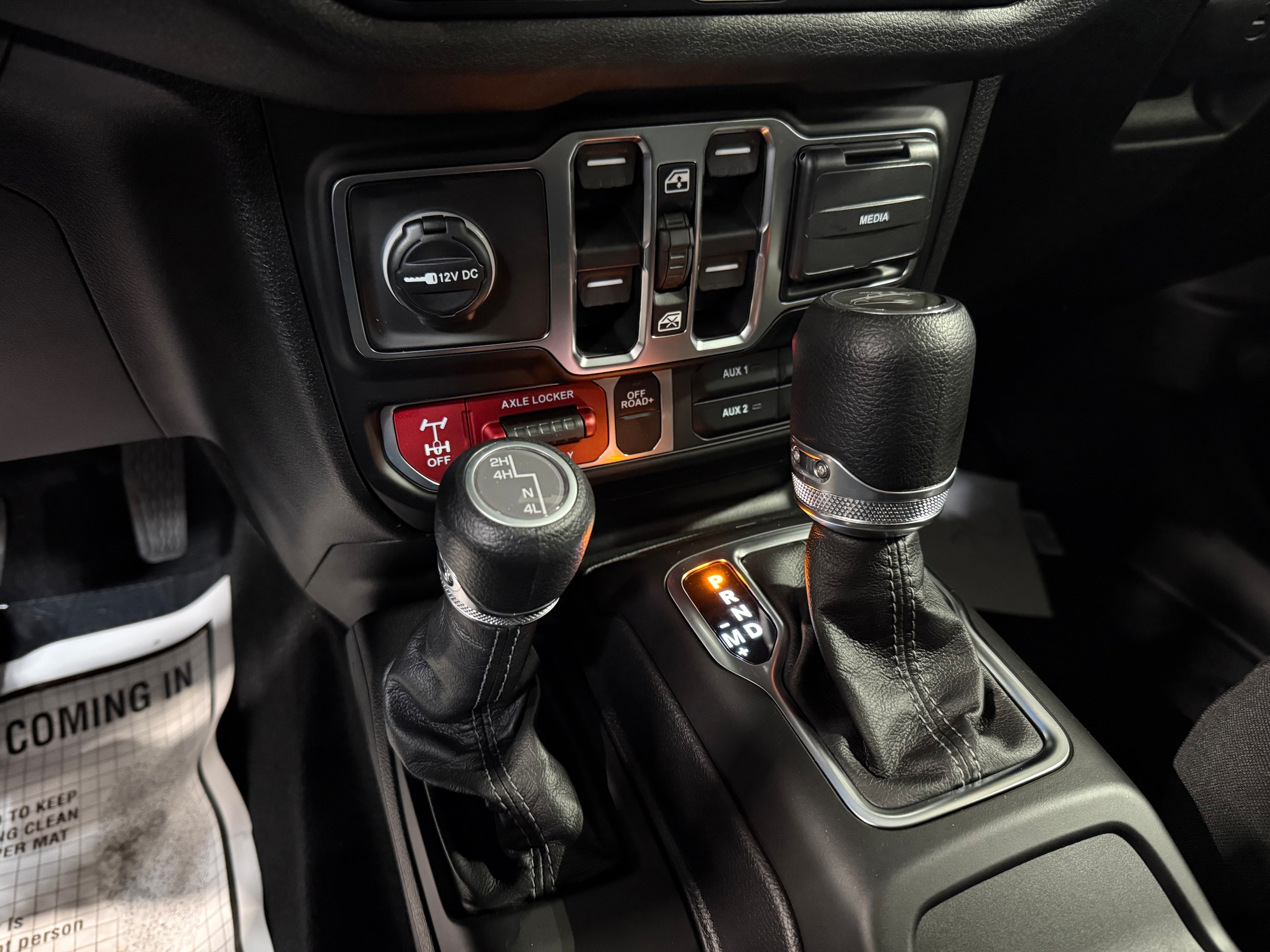2026 Jeep Gladiator Willys - Photo 25