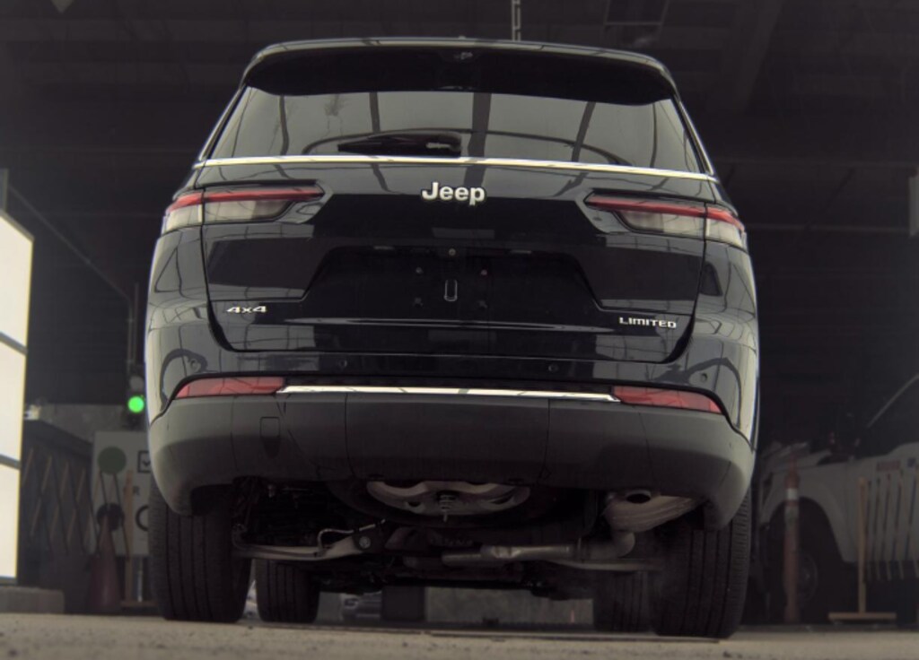 Certified 2024 Jeep Grand Cherokee L Limited 4x4 SUV