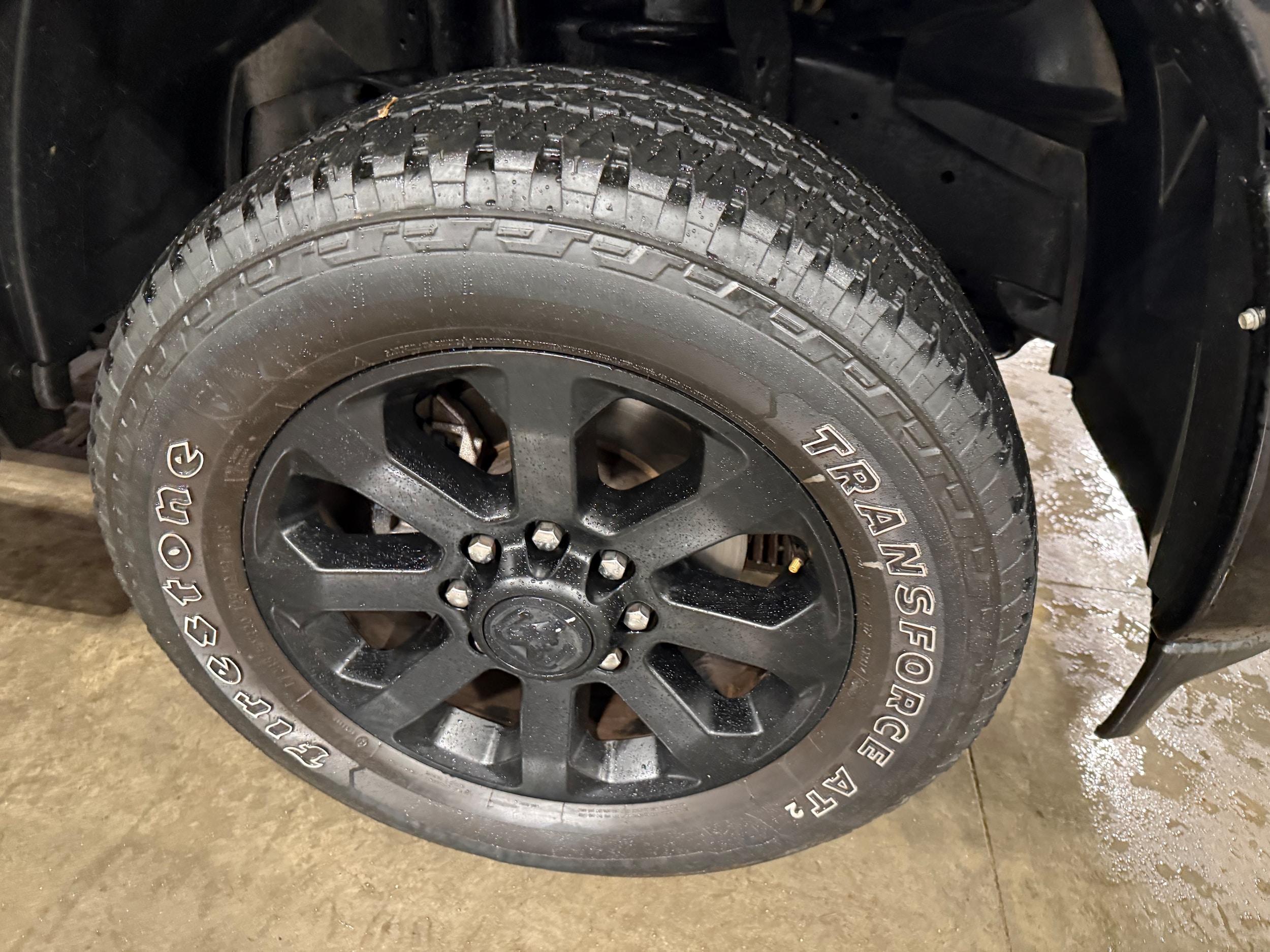 View vehicle photo 6