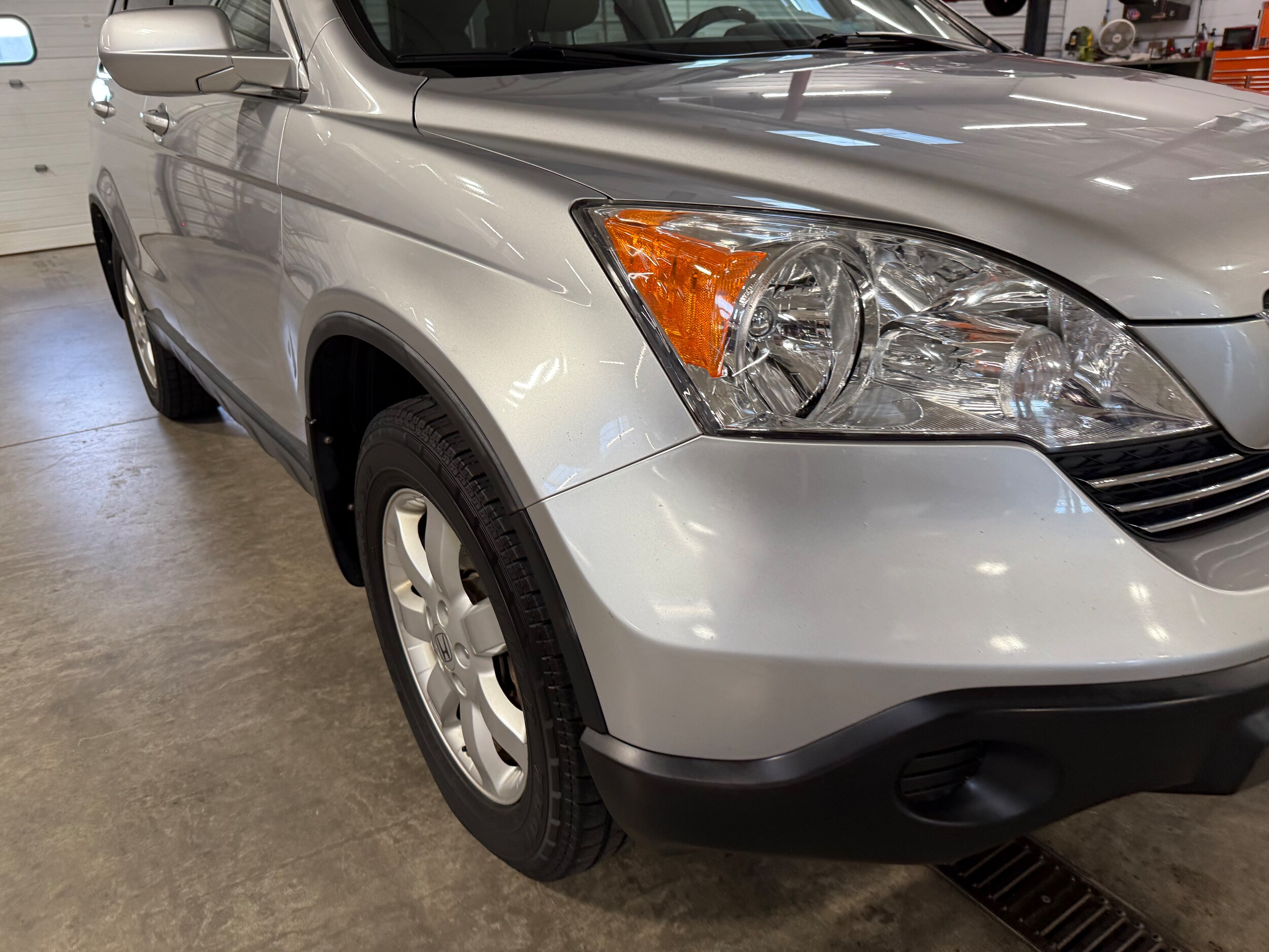 2009 Honda CR-V EX-L photo 2