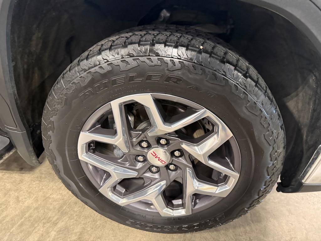 Used 2023 GMC Sierra 1500 SLT Crew Cab 4x4 PICKUP