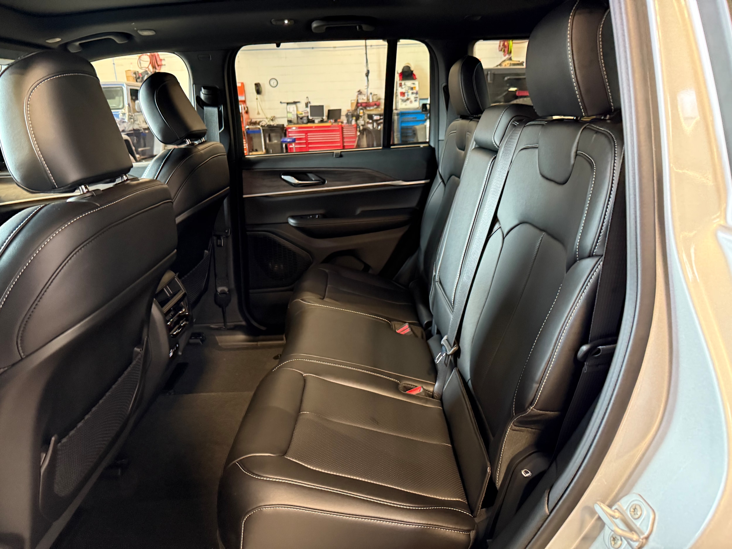 2025 Jeep Grand Cherokee Limited - Photo 18