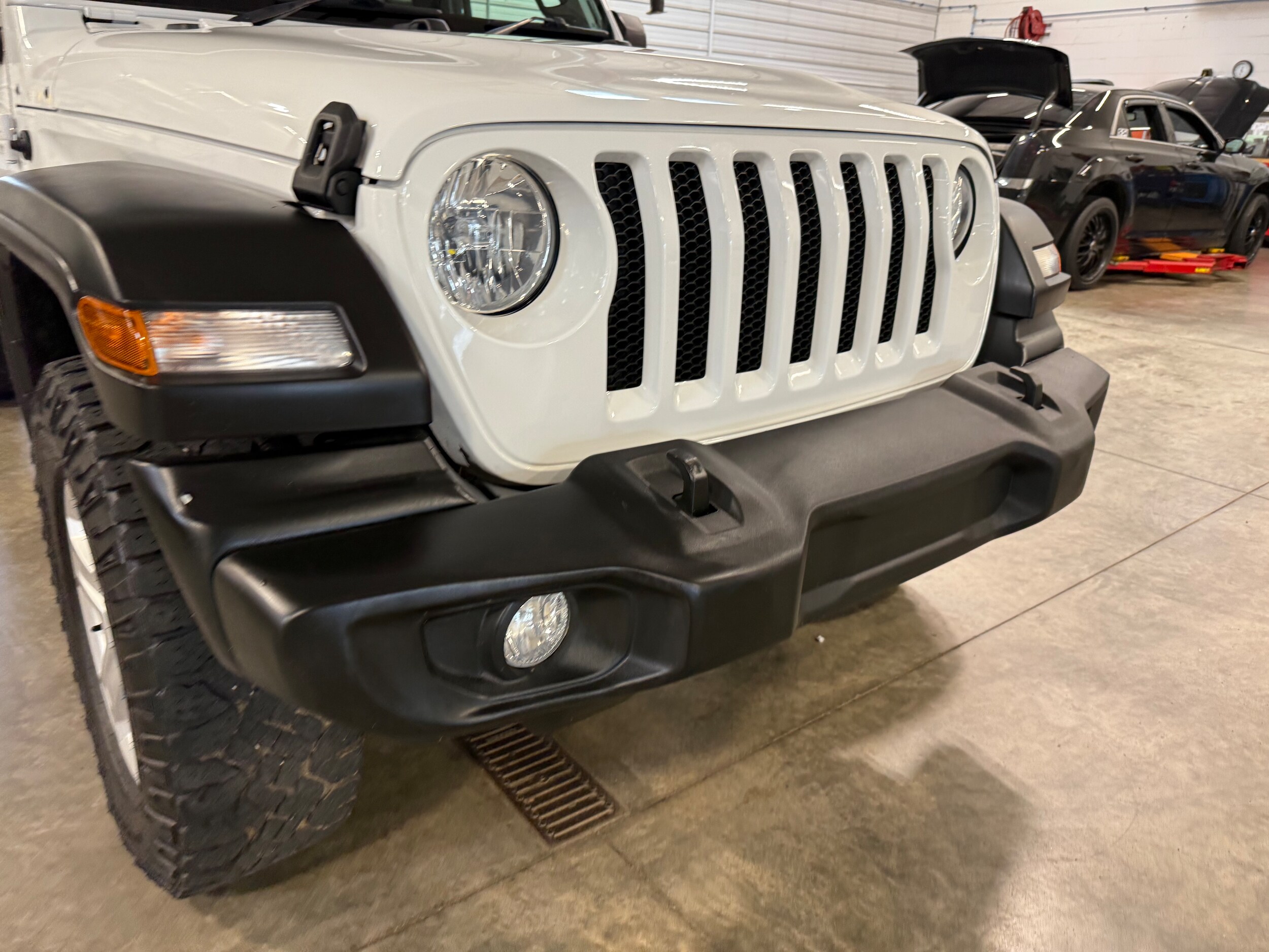 2021 Jeep Wrangler Unlimited Sport photo 2