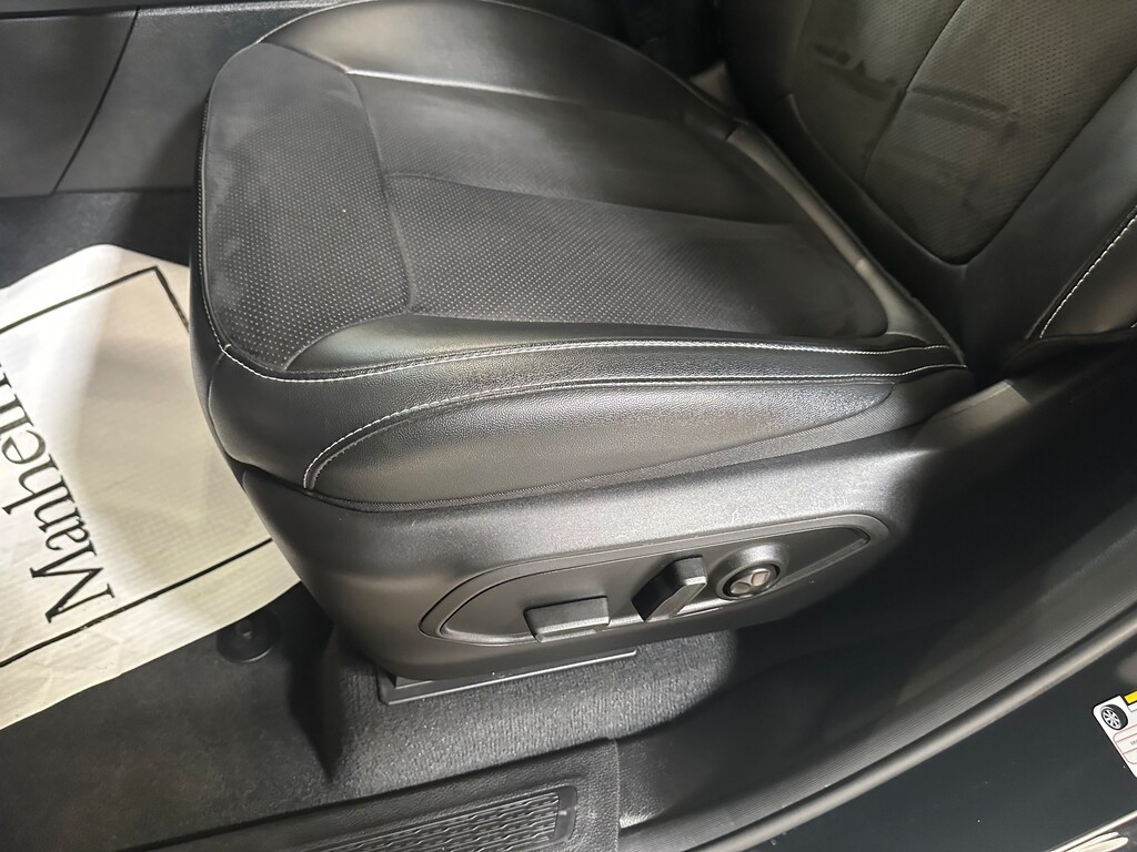 Used 2023 Jeep Grand Cherokee Altitude 4x4 For Sale Galena IL