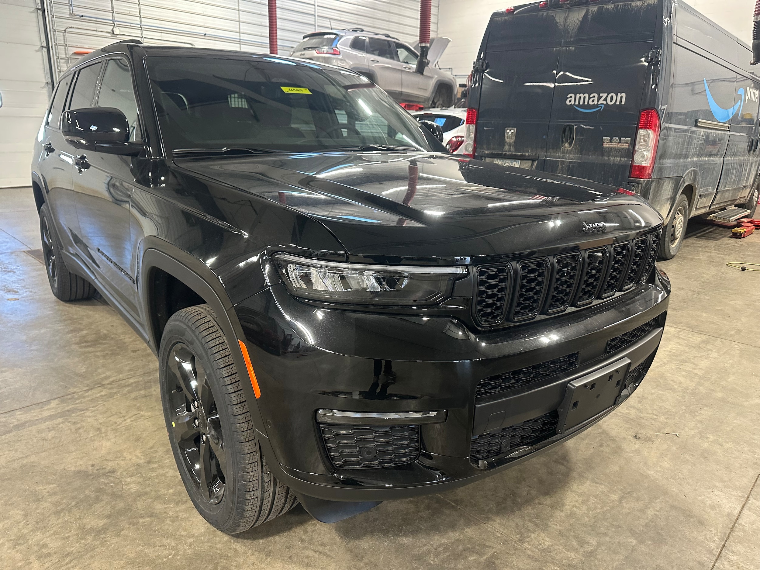 2025 Jeep Grand Cherokee L LIMITED 4X4