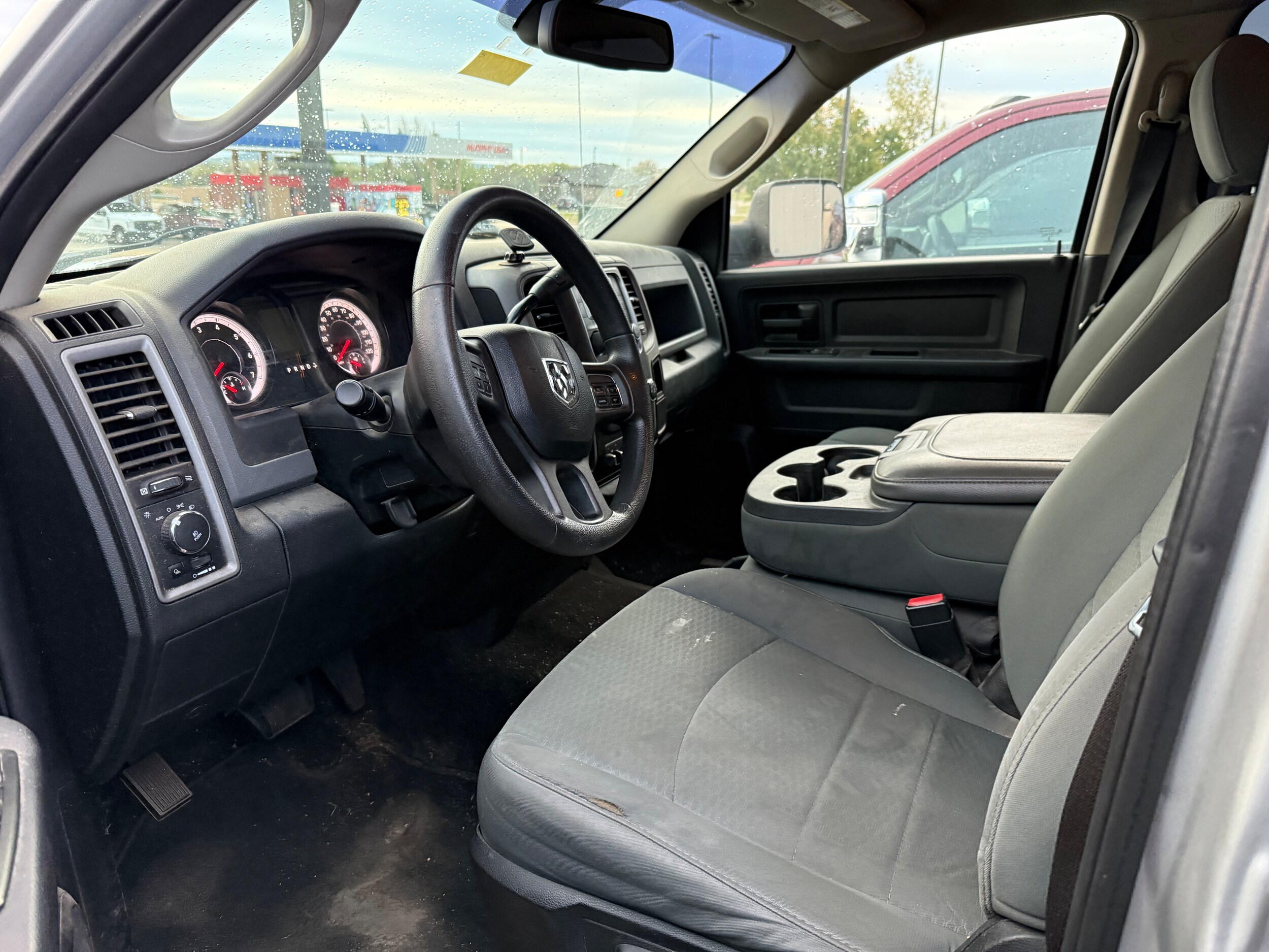 2015 Ram 1500 Express photo 2