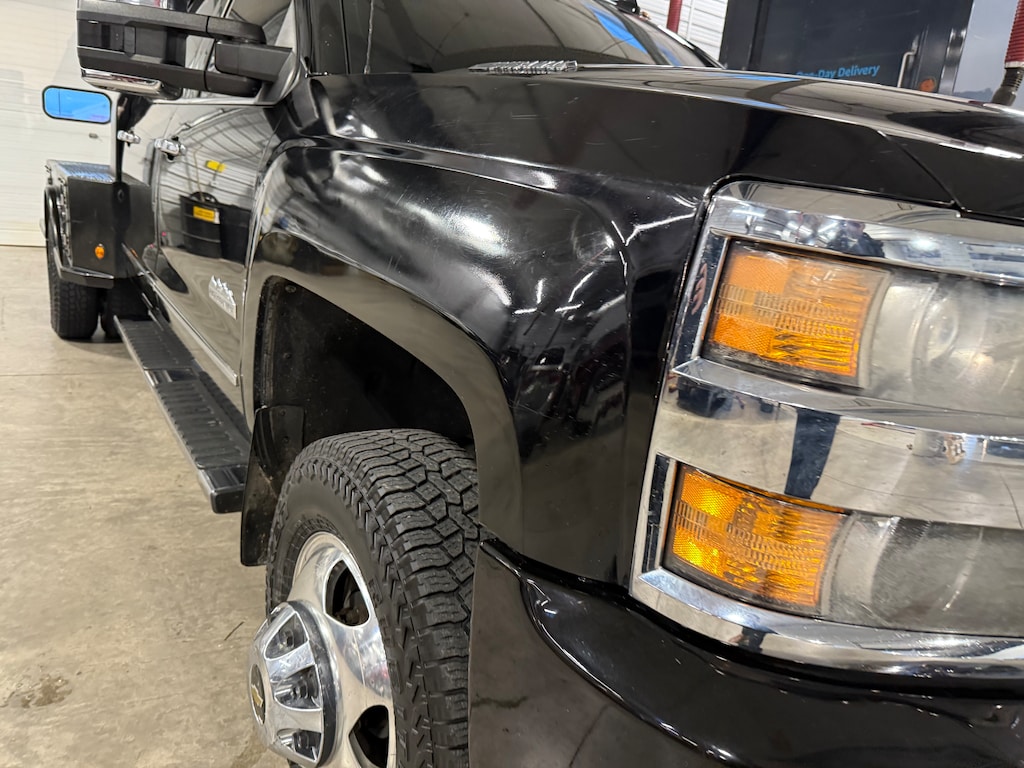 Used 2015 Chevrolet Silverado 3500HD High Country Crew Cab 4x4 PICKUP