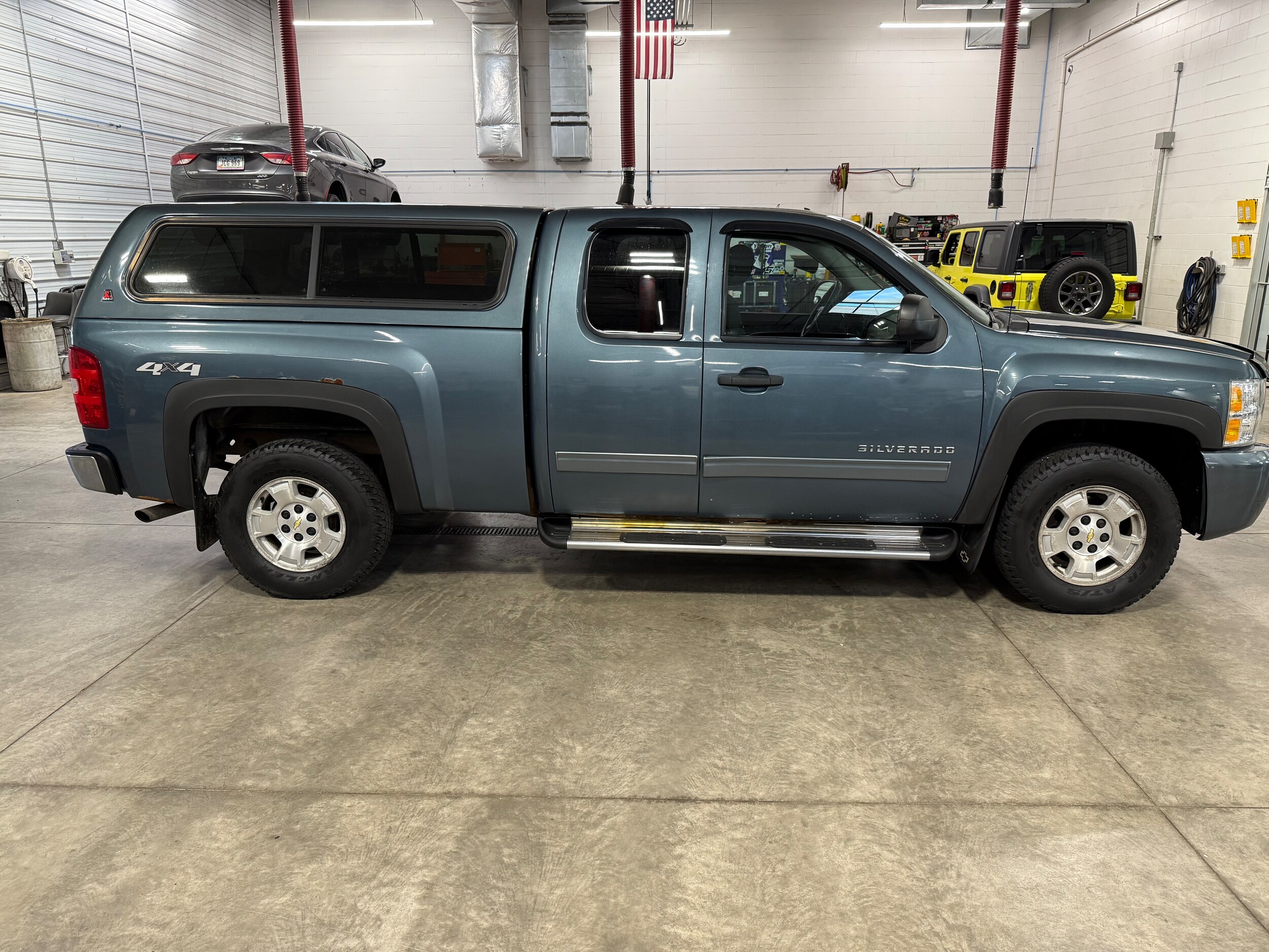 2011 Chevrolet Silverado 1500 photo 4