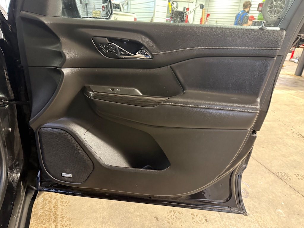 Used 2019 GMC Acadia SLT AWD SUV