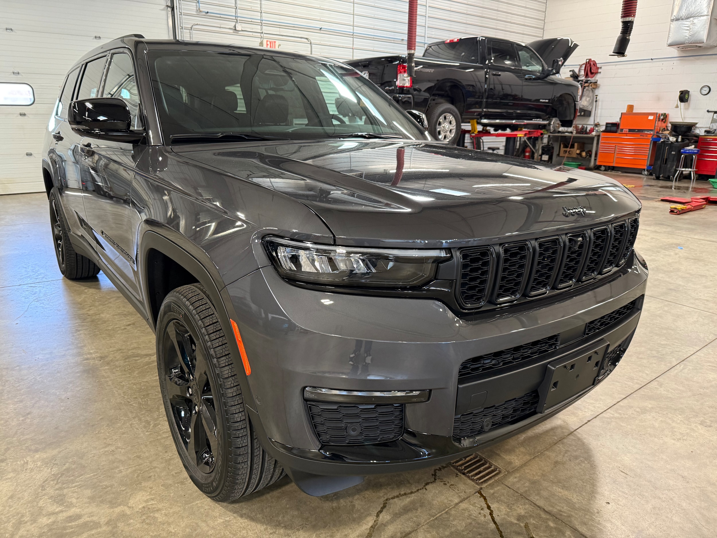 2025 Jeep Grand Cherokee L Limited's photo